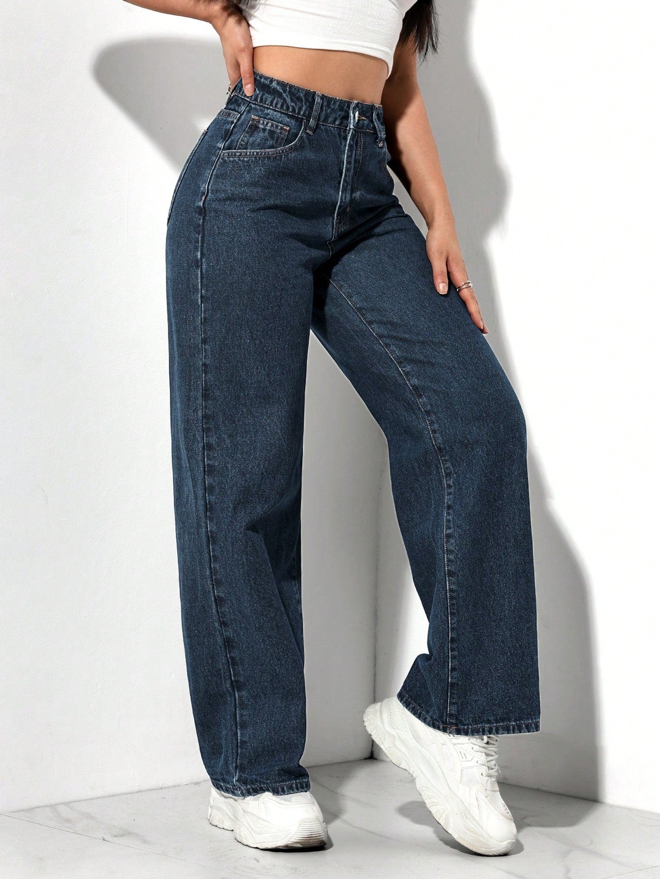 SHEIN PETITE Jeans décontractés, lavés, coupe droite relâchée
