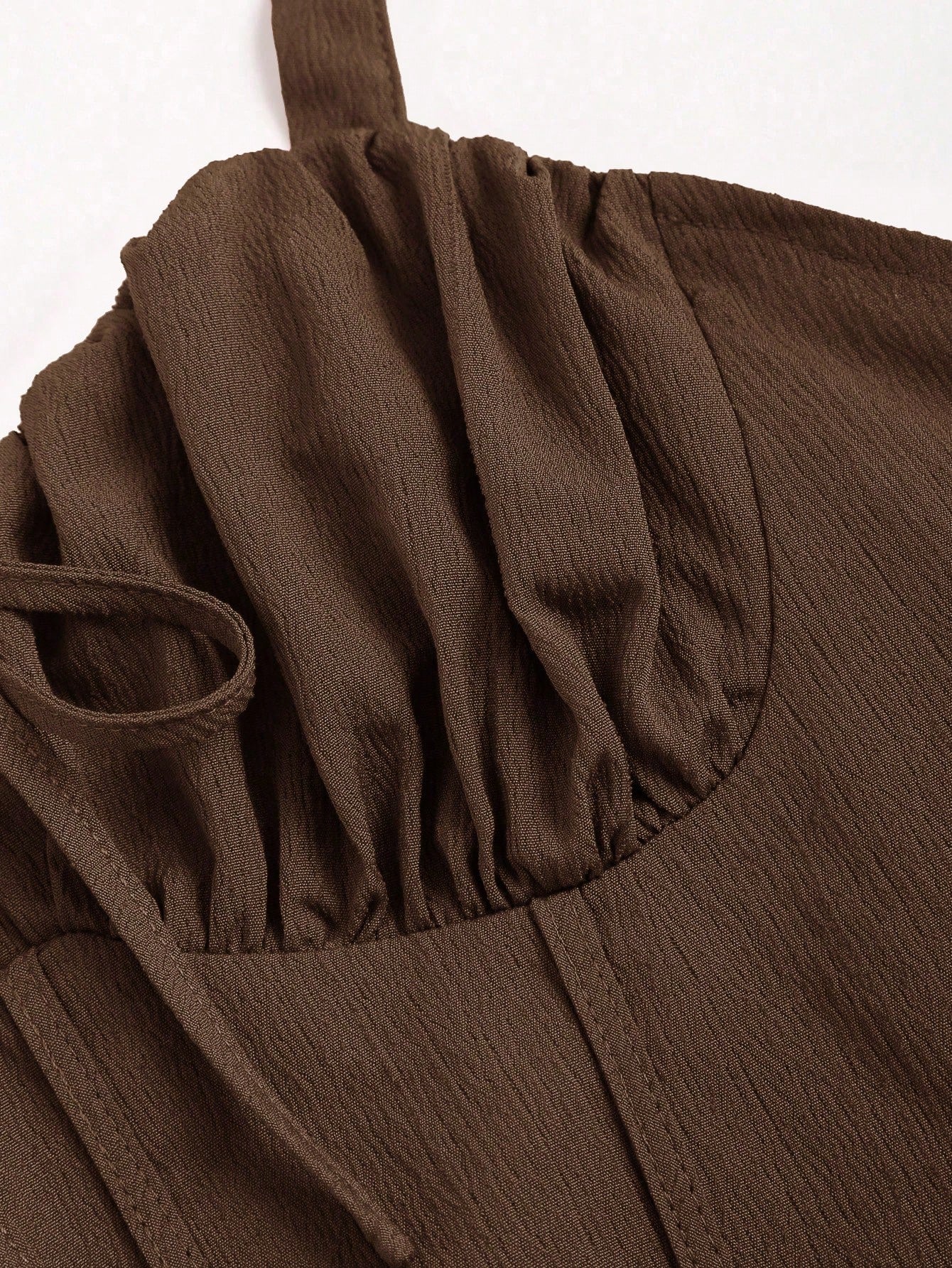 Sweetra Robe cache-cœur à lacets sans dos de couleur unie avec taille marquée, couleur bordeaux, tenue pour femme