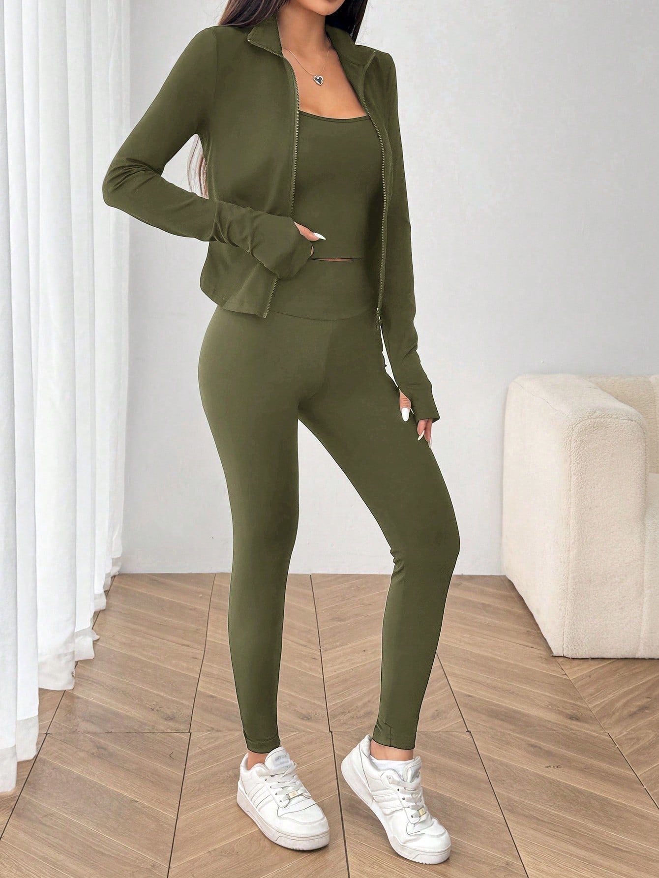 SHEIN EZwear Ensemble de 3 pièces de vêtements de sport pour femme comprenant un cardigan zippé en tricot noir, un débardeur et un pantalon