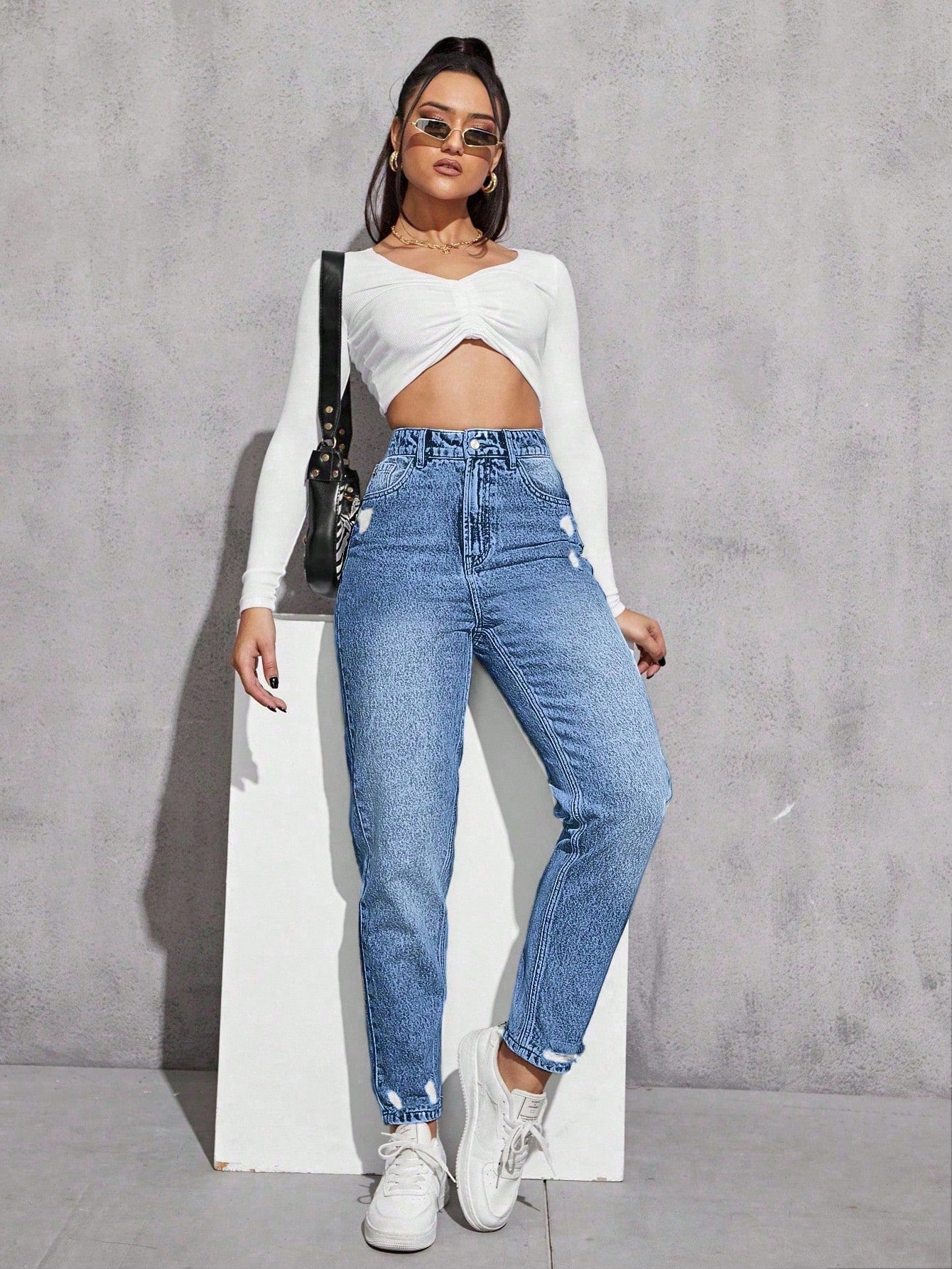 SHEIN EZwear Jeans décontractés polyvalents en denim avec jambes fuselées et poches pour femmes