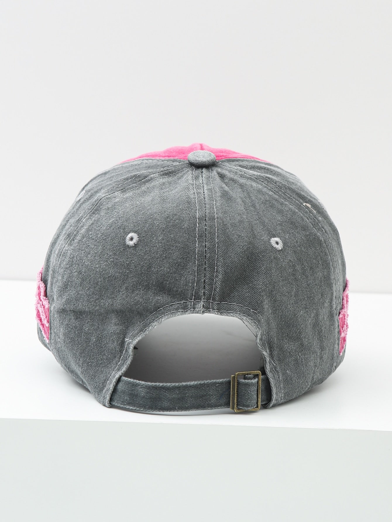 Casquette de baseball décontractée pour homme et femme, style vintage et délavée avec trous, convenable pour une utilisation quotidienne