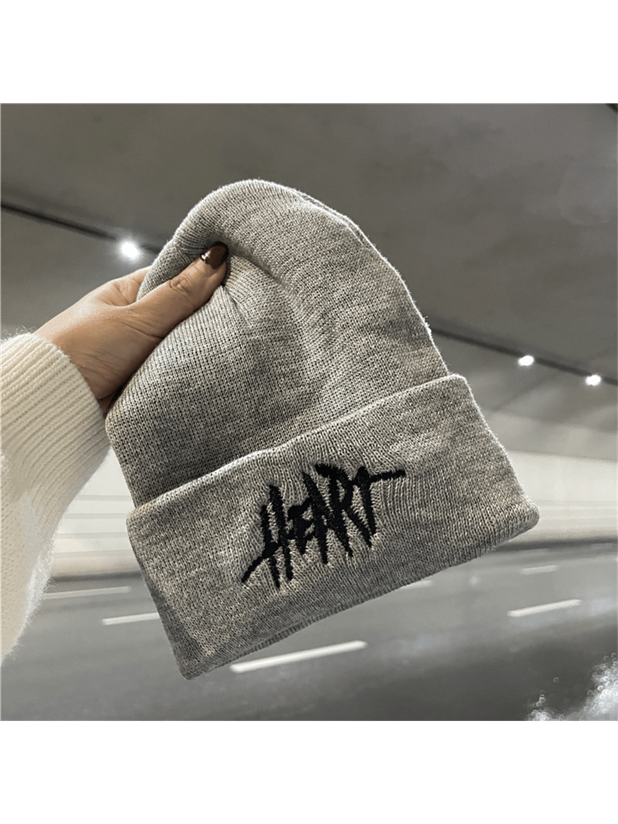 Chapeau d'hiver tricoté chaud pour la rue, style hip-hop avec lettre brodée en bonnet pour hommes et femmes, à la fois chaud et à la mode