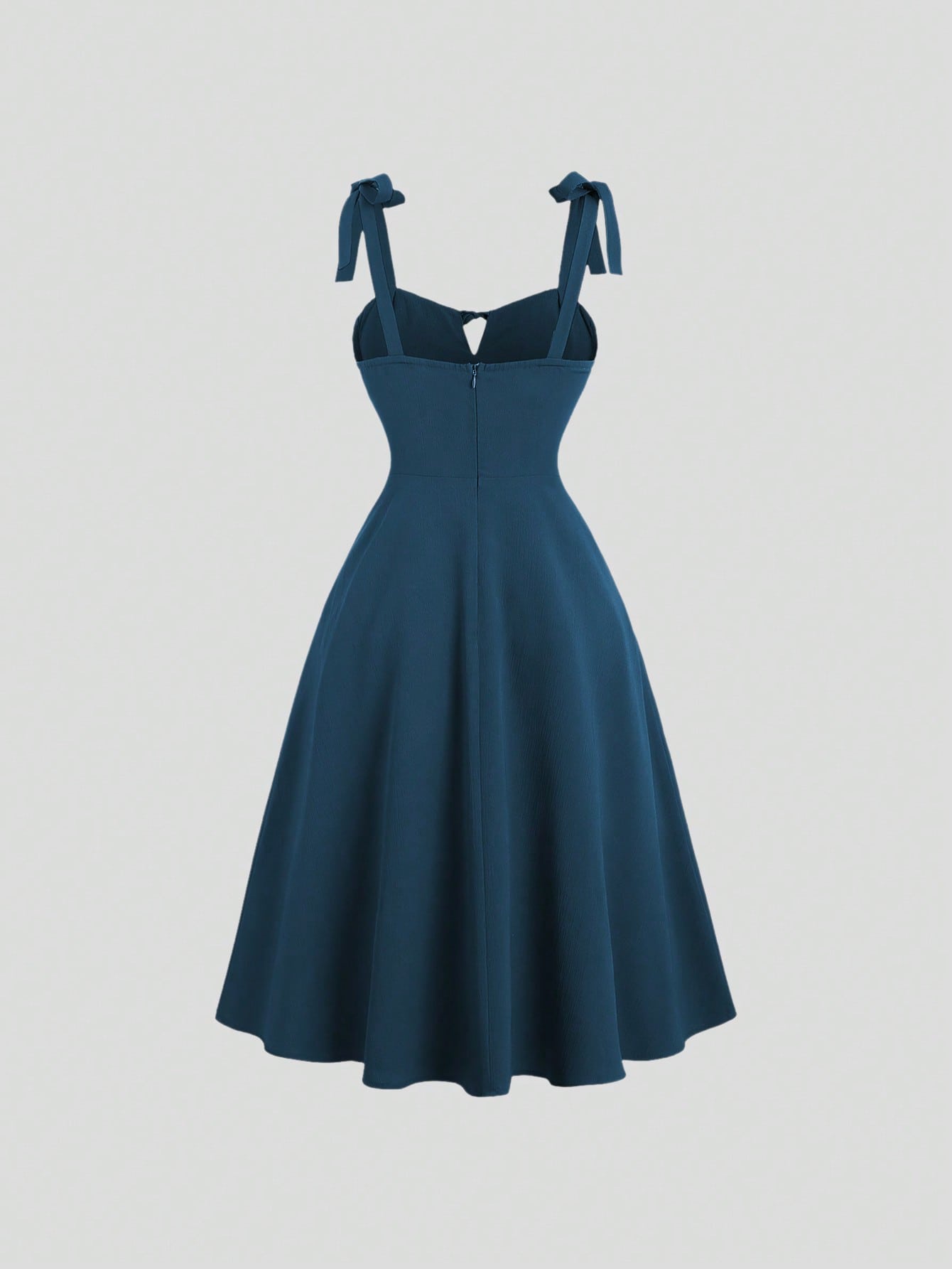 Sweetra Robe cache-cœur à lacets sans dos de couleur unie avec taille marquée, couleur bordeaux, tenue pour femme