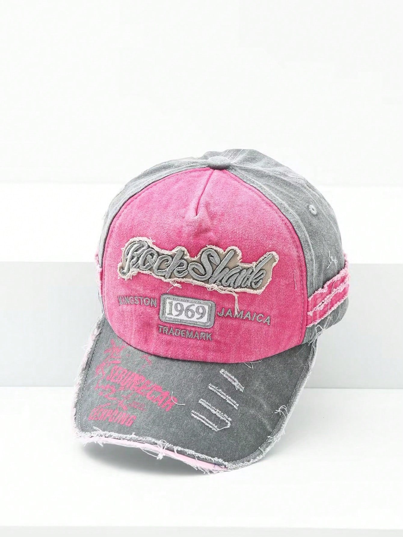 Casquette de baseball décontractée pour homme et femme, style vintage et délavée avec trous, convenable pour une utilisation quotidienne