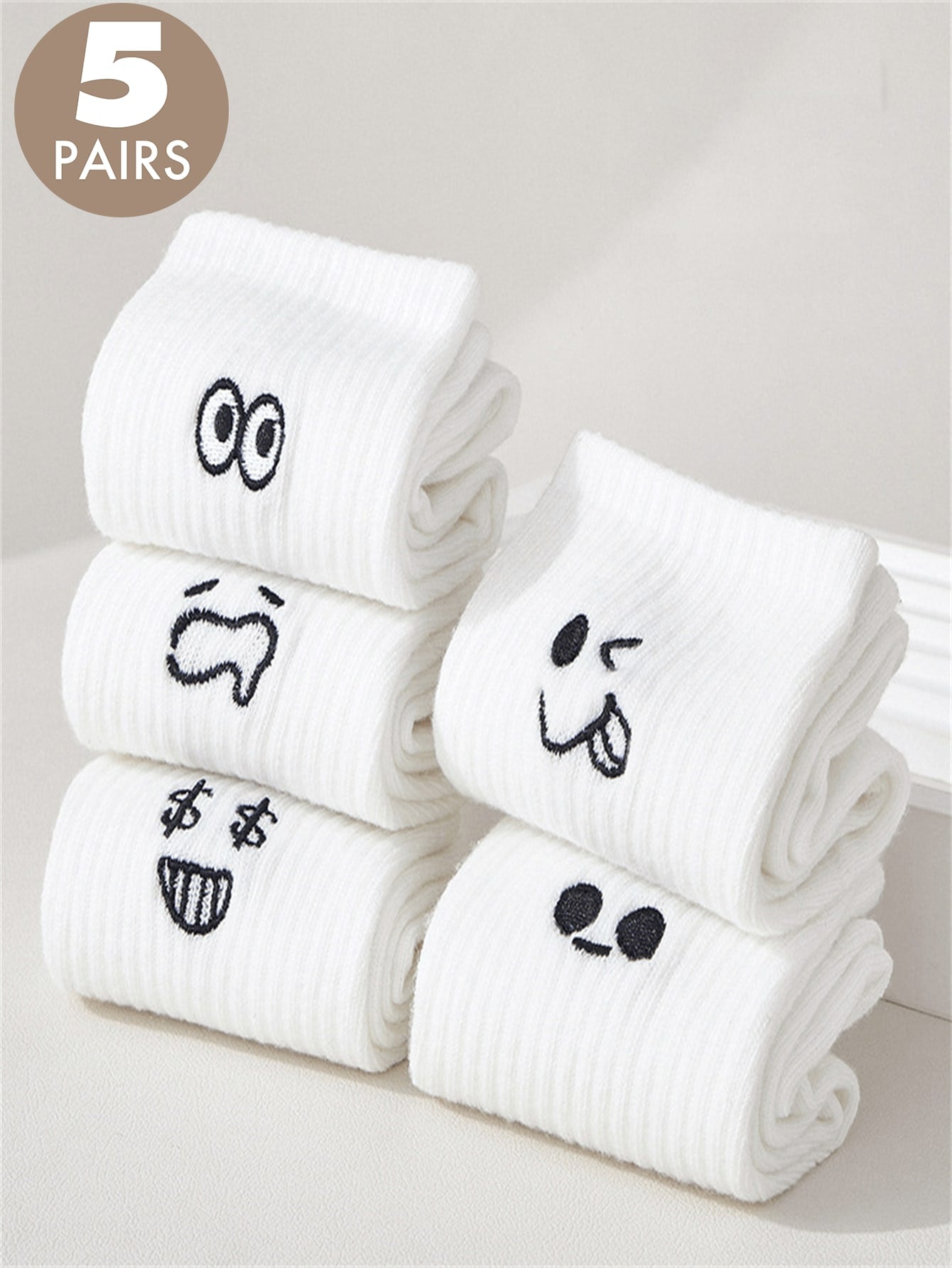 5 paires Chaussettes mi-mollet imprimées blanches assorties pour femmes, chaussettes de sport décontractées et mignonnes avec motifs de dessins animés