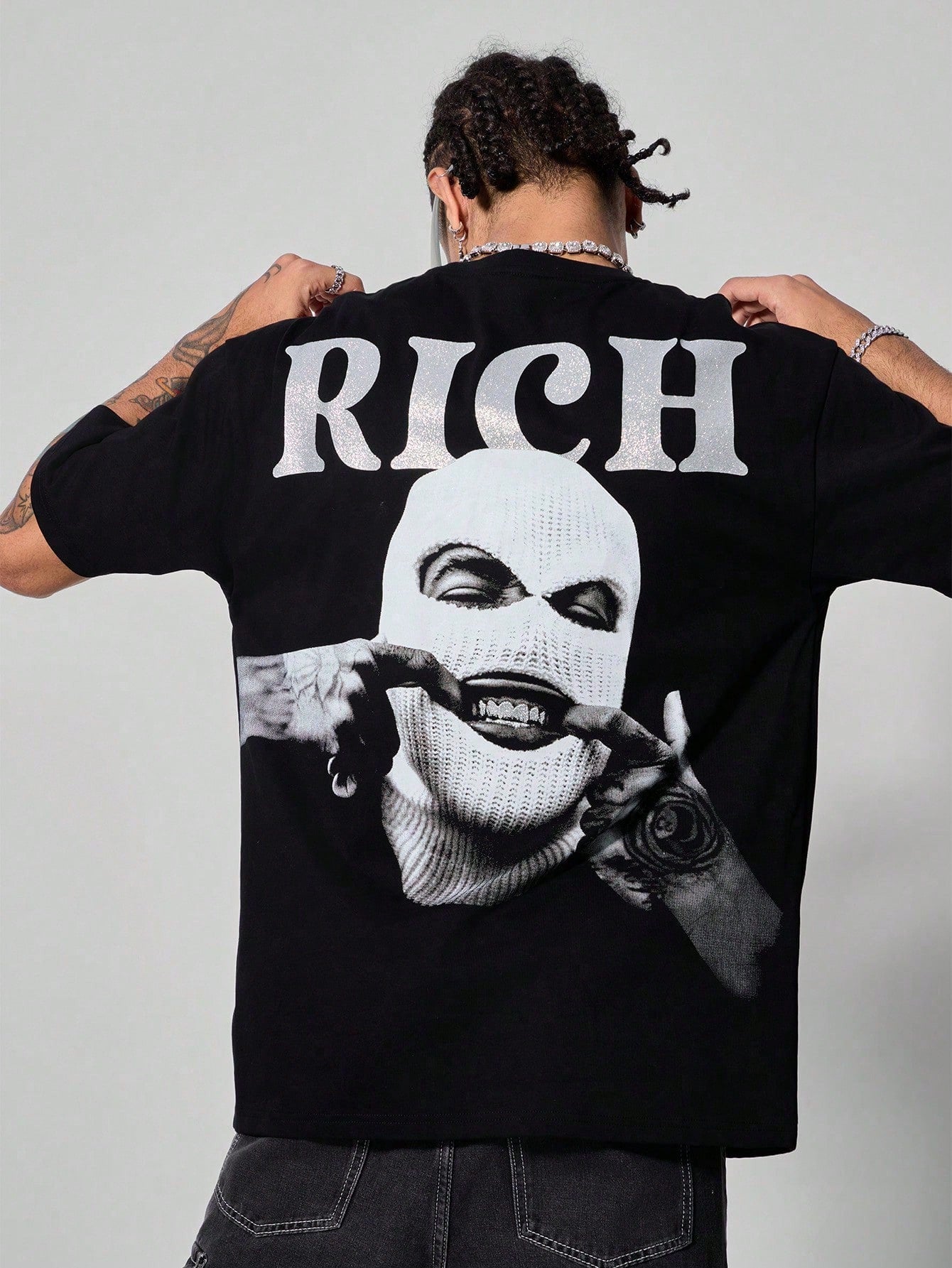 T-shirt casual pour homme à manches courtes avec impression graphique de lettres et de personnages