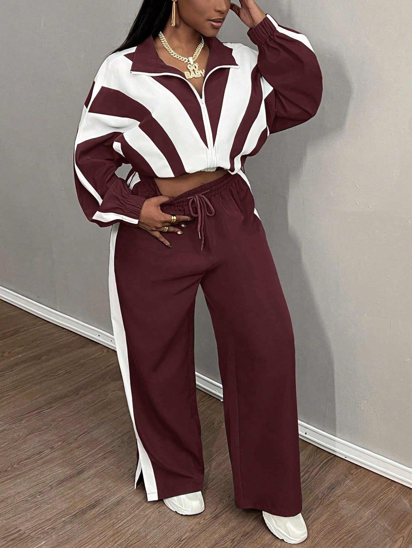 Slaydiva 2 pièces Ensemble grande taille : Veste à capuche décontractée et pantalon de sport, couleur rouge et blanche, convient pour l'automne/l'hiver