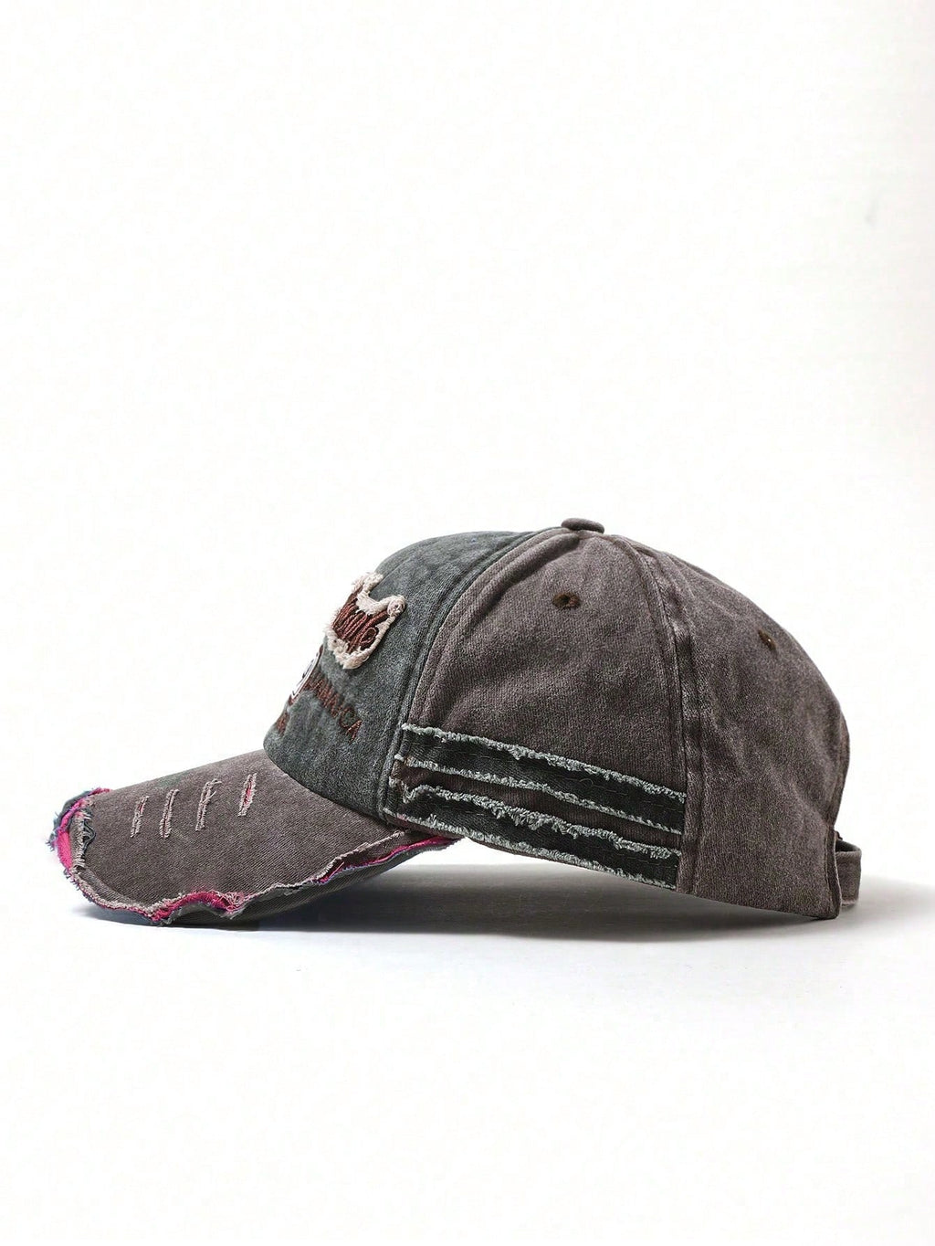Casquette de baseball décontractée pour homme et femme, style vintage et délavée avec trous, convenable pour une utilisation quotidienne