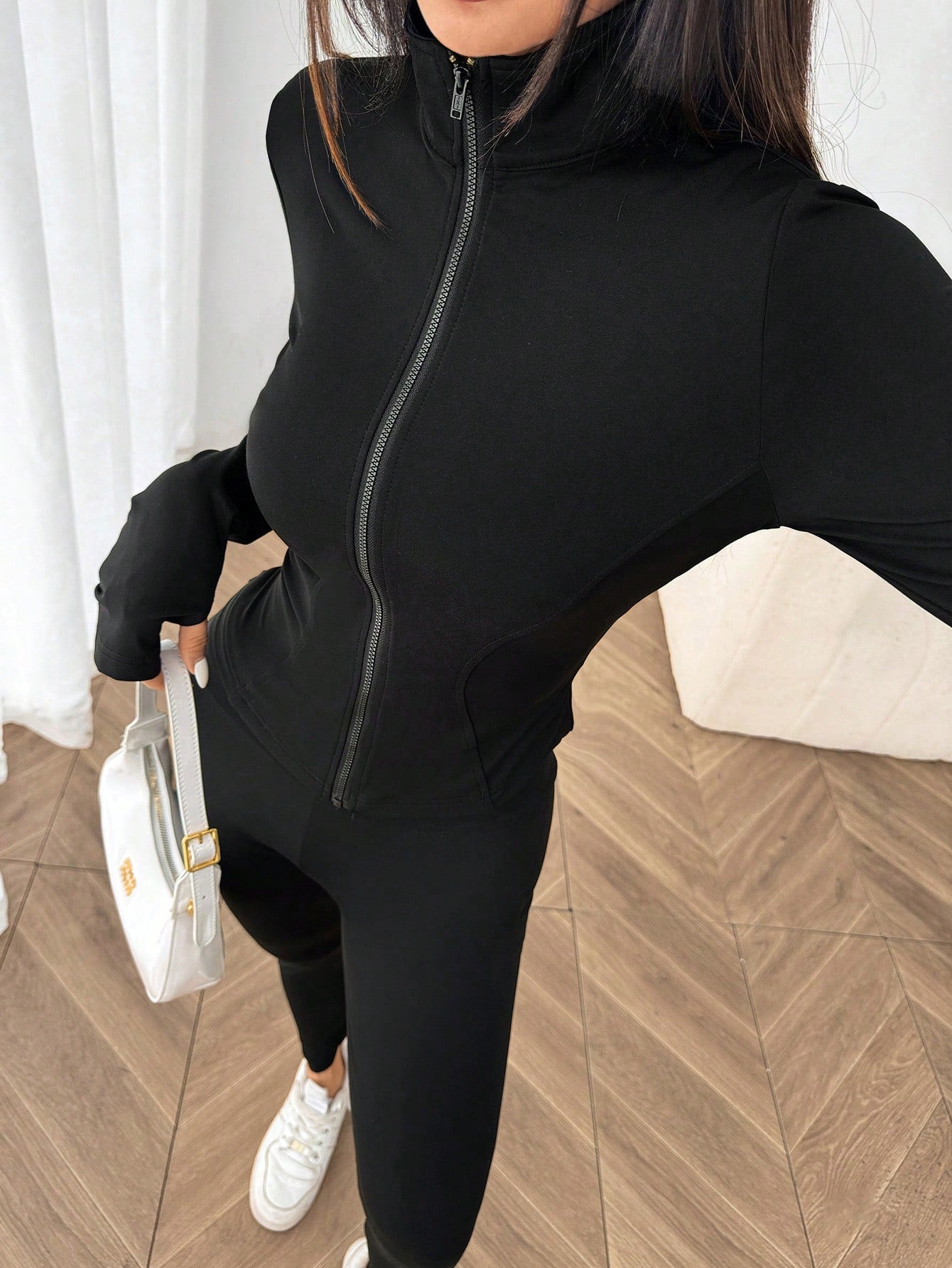 SHEIN EZwear Ensemble de 3 pièces de vêtements de sport pour femme comprenant un cardigan zippé en tricot noir, un débardeur et un pantalon