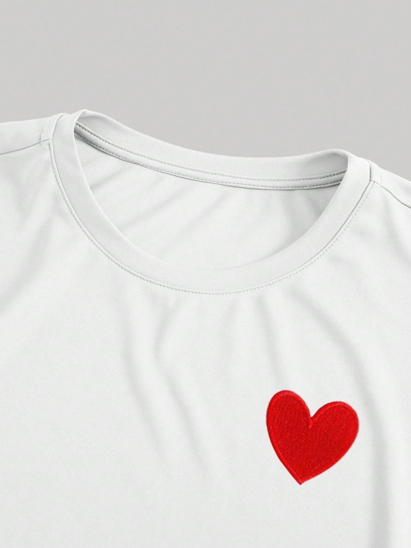 T-shirt Homme À Broderie Cœur