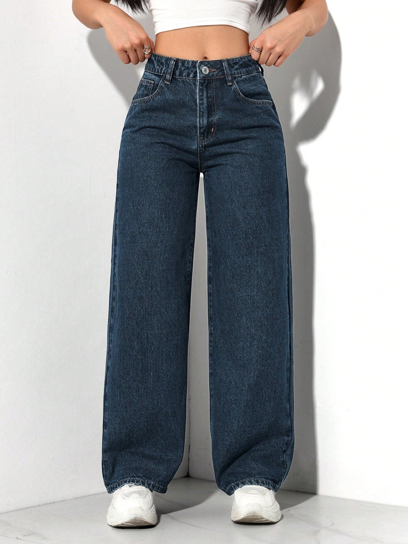 SHEIN PETITE Jeans décontractés, lavés, coupe droite relâchée