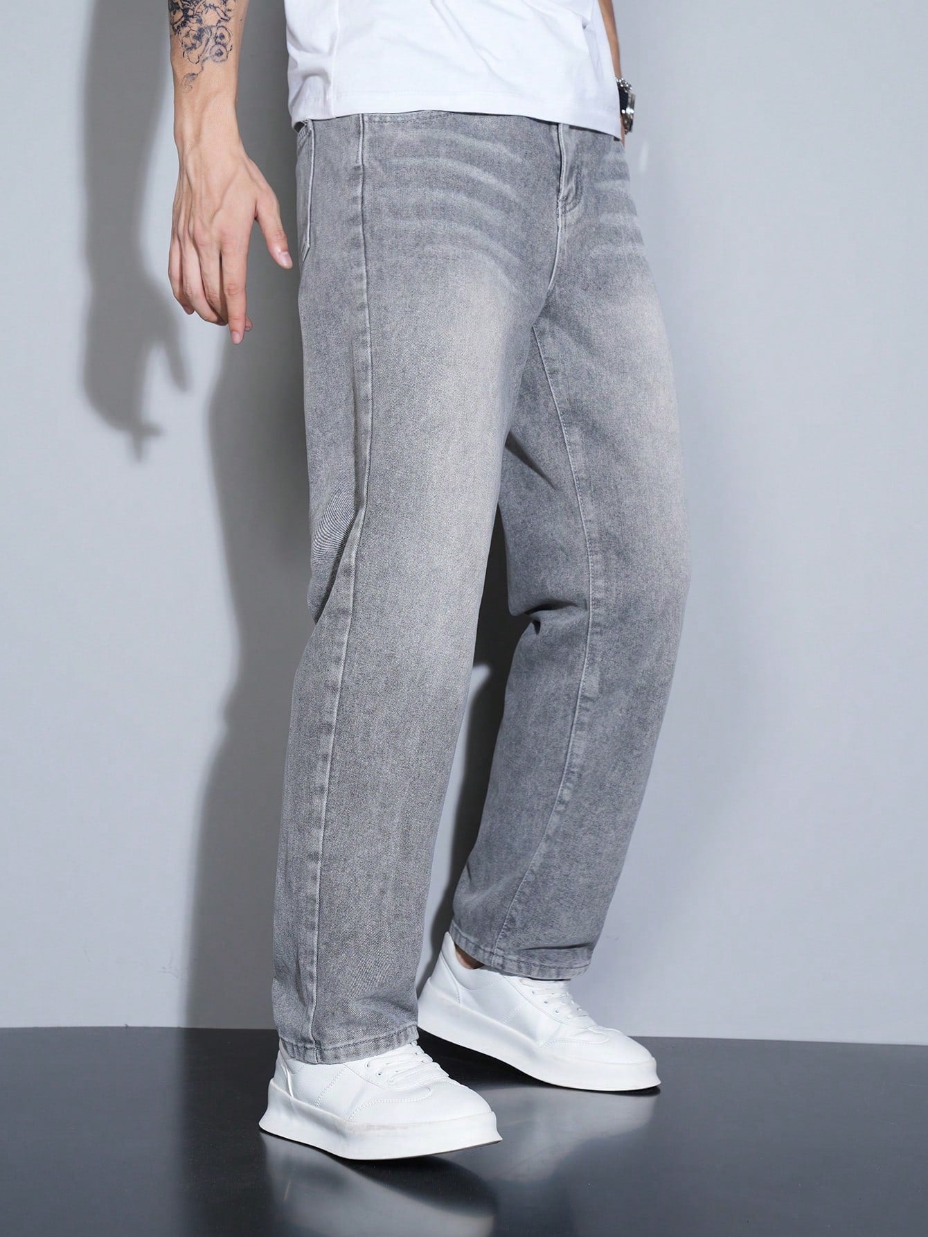 Manfinity Homme Jeans en denim casual à coupe droite et ample avec plusieurs poches pour hommes