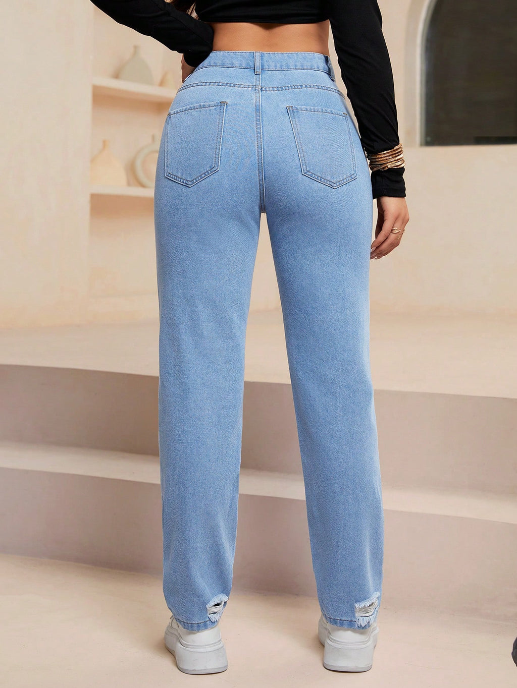 SHEIN EZwear Jeans décontractés polyvalents en denim avec jambes fuselées et poches pour femmes