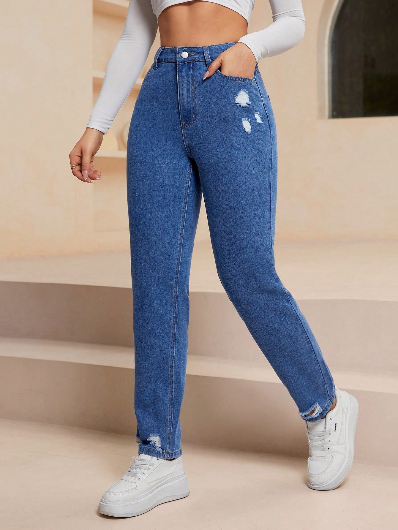 SHEIN EZwear Jeans décontractés polyvalents en denim avec jambes fuselées et poches pour femmes