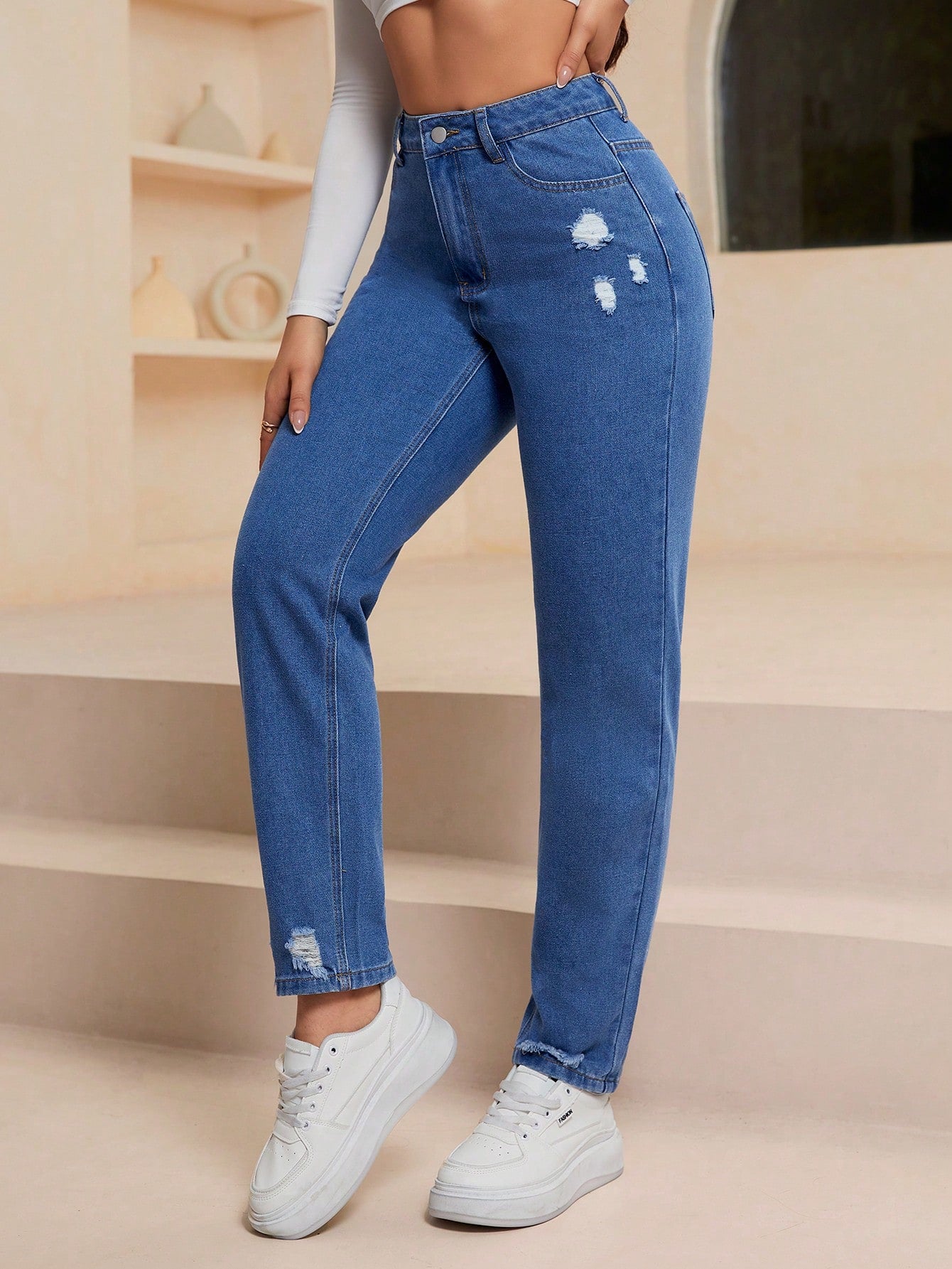 SHEIN EZwear Jeans décontractés polyvalents en denim avec jambes fuselées et poches pour femmes