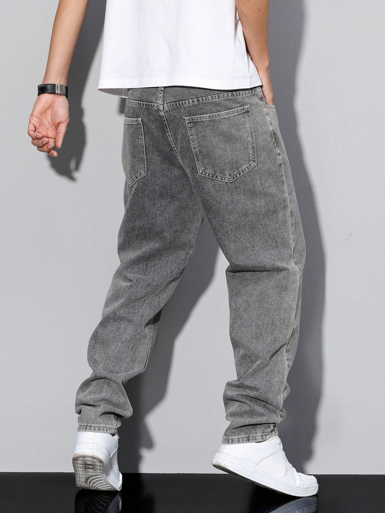 Manfinity Homme Jeans en denim fuselé délavé pour hommes, style décontracté