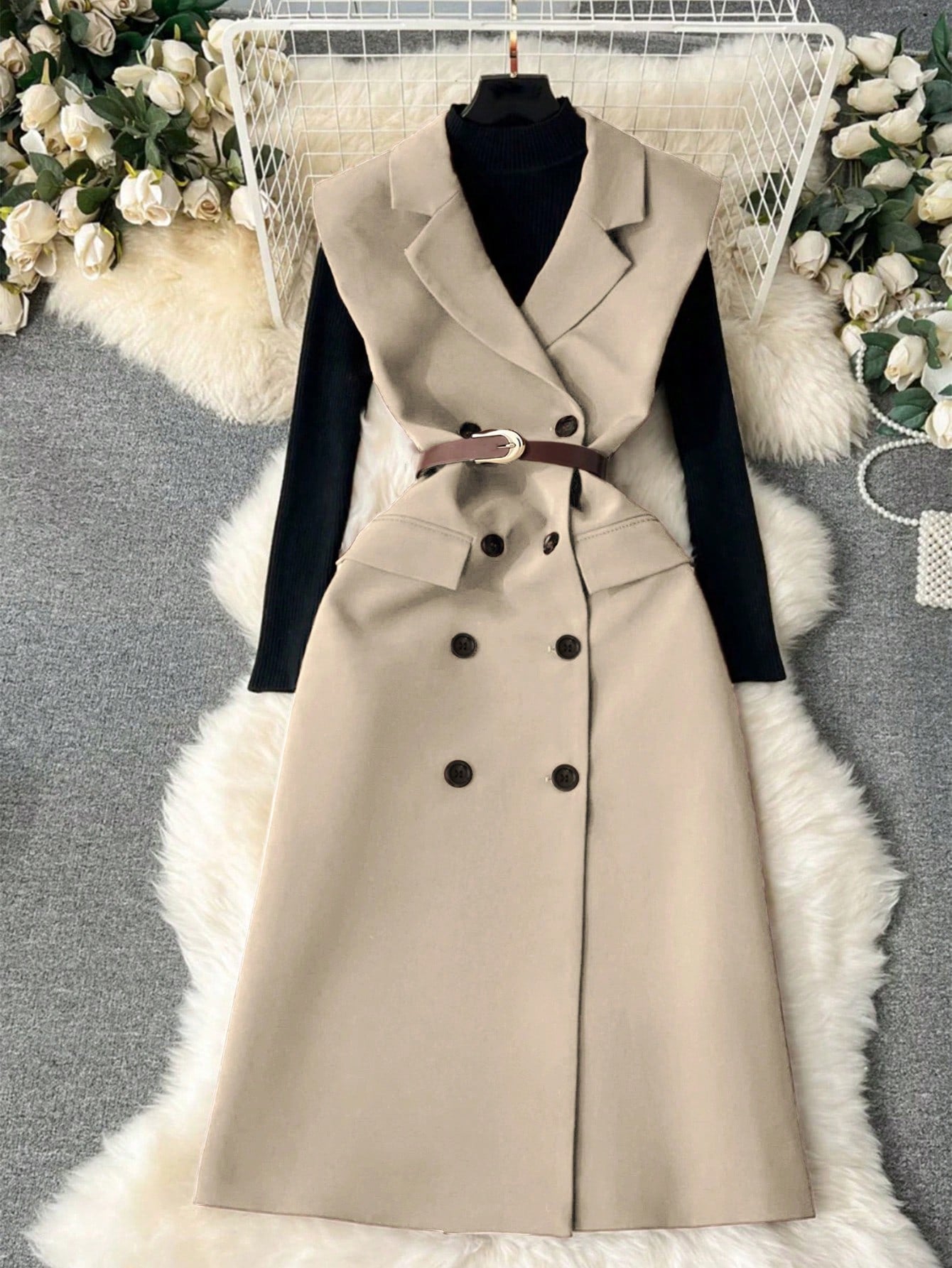 SHEIN Clasi Blazer sans manches à double boutonnage de couleur unie décontracté