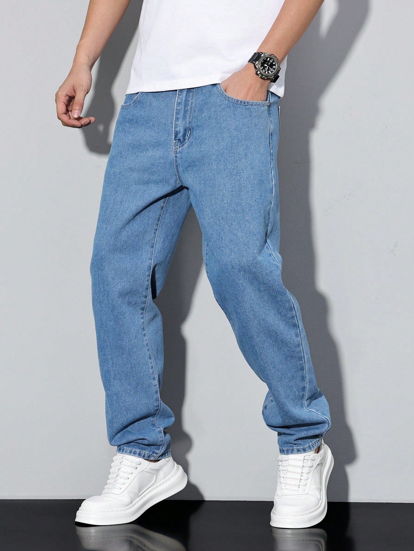 Manfinity Homme Jeans en denim fuselé délavé pour hommes, style décontracté