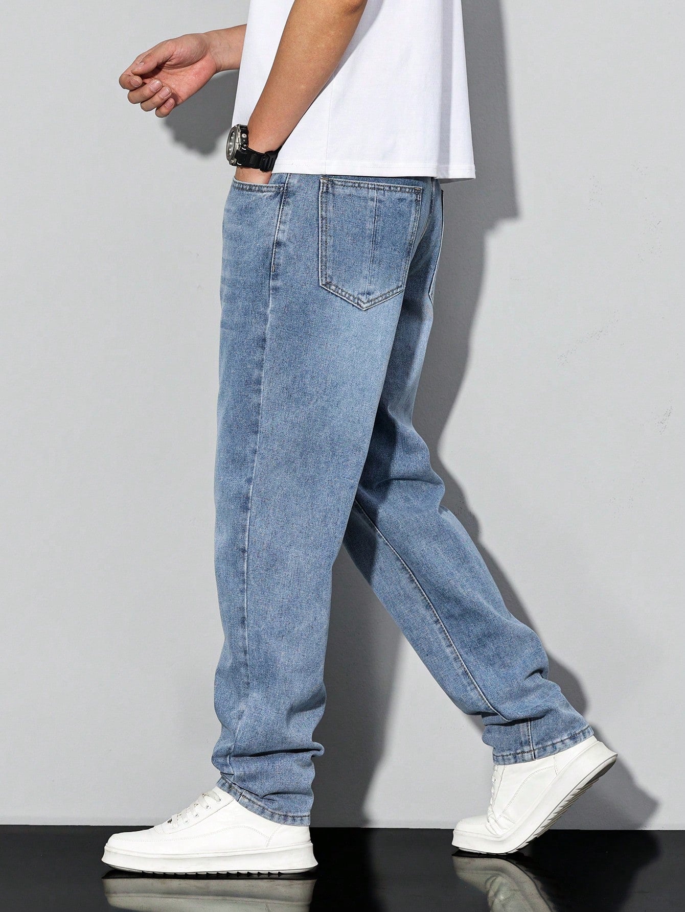 Manfinity Homme Jeans décontractés délavés à coupe effilée pour hommes
