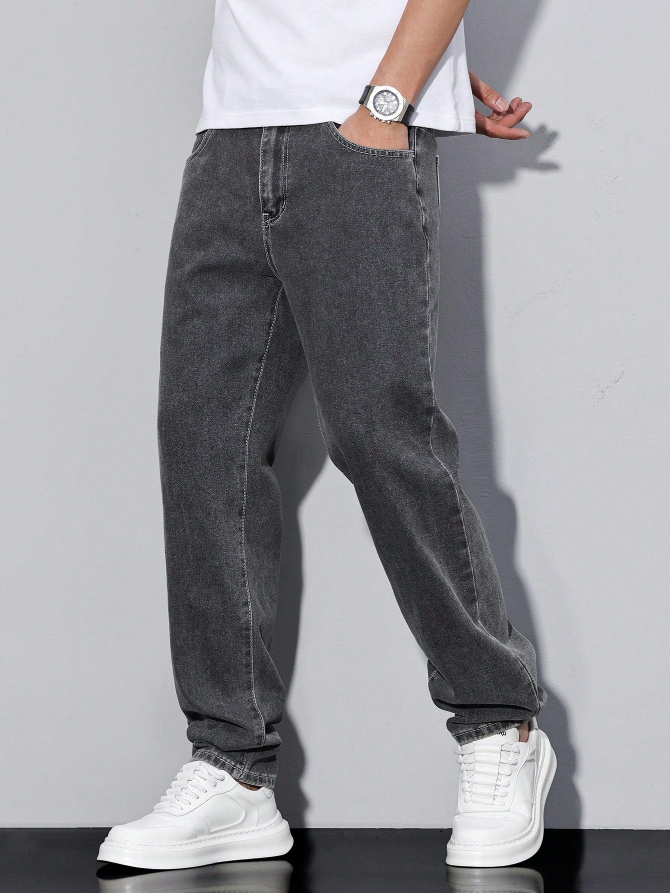 Manfinity Homme Jeans en denim fuselé délavé pour hommes, style décontracté