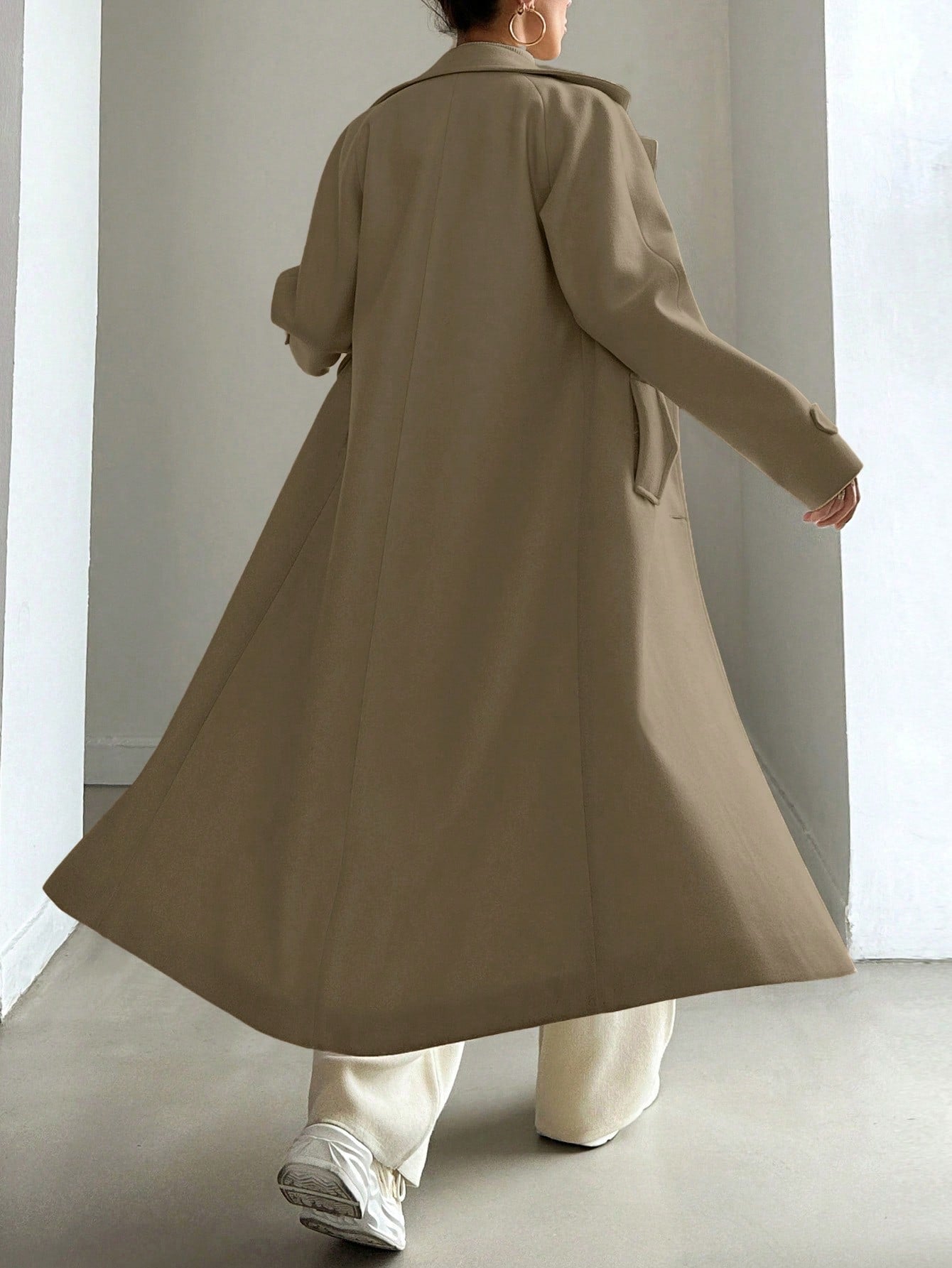 SHEIN Manteau En Laine Double Boutonnage Pour Femmes Couleur Unie Avec Col De Costume