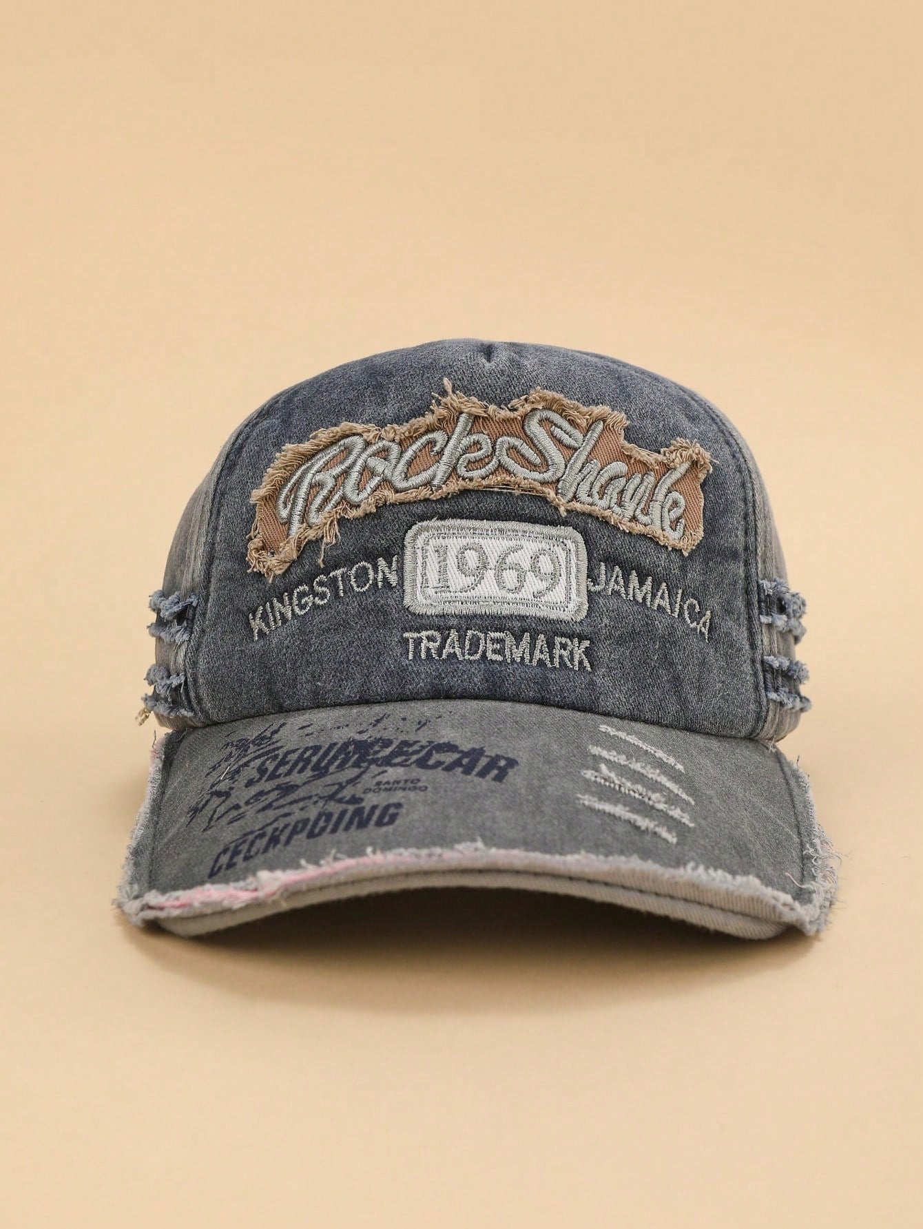 Casquette de baseball décontractée pour homme et femme, style vintage et délavée avec trous, convenable pour une utilisation quotidienne