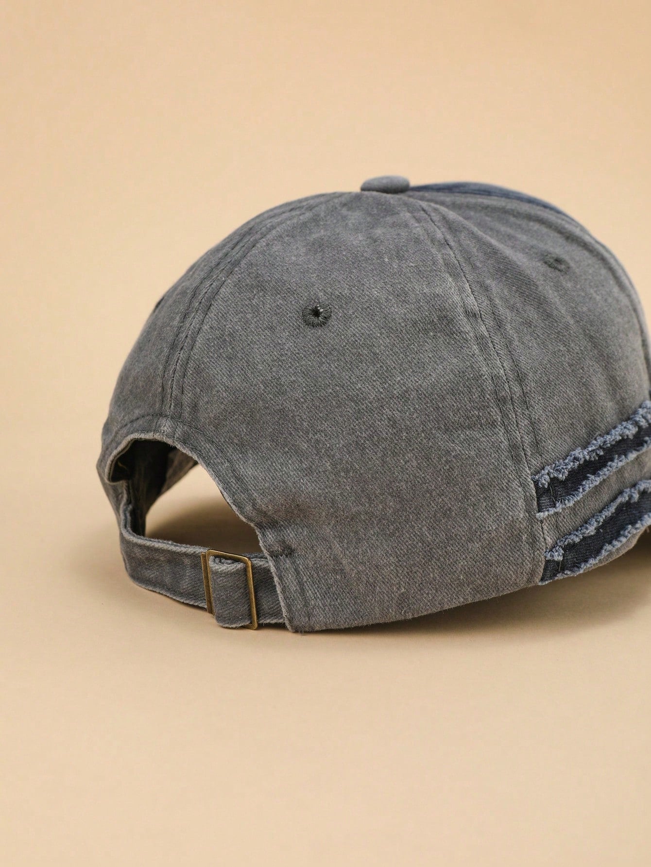 Casquette de baseball décontractée pour homme et femme, style vintage et délavée avec trous, convenable pour une utilisation quotidienne