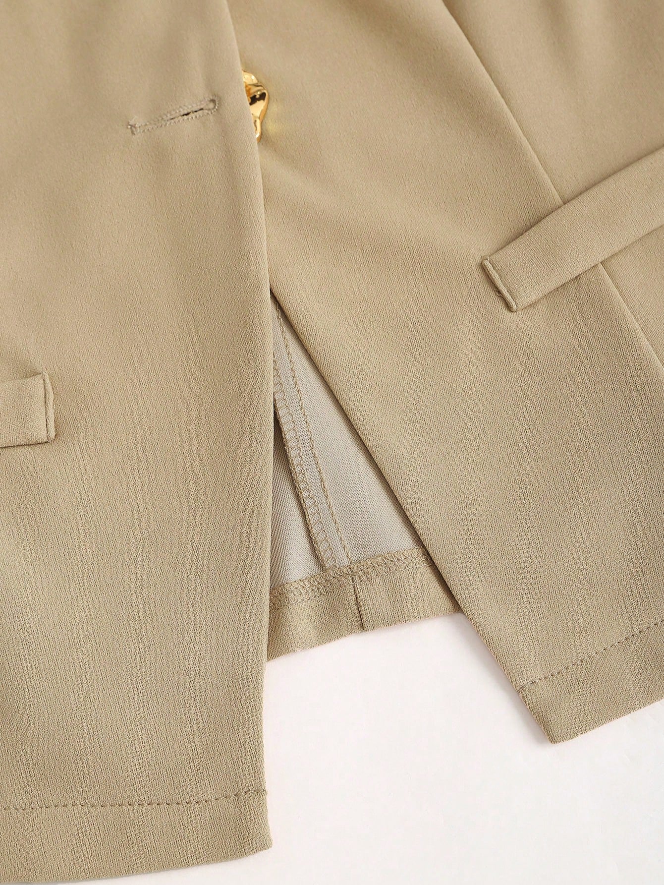 Sweetra Blazer sans manches basique de style français pour femmes avec boutons en métal, fin