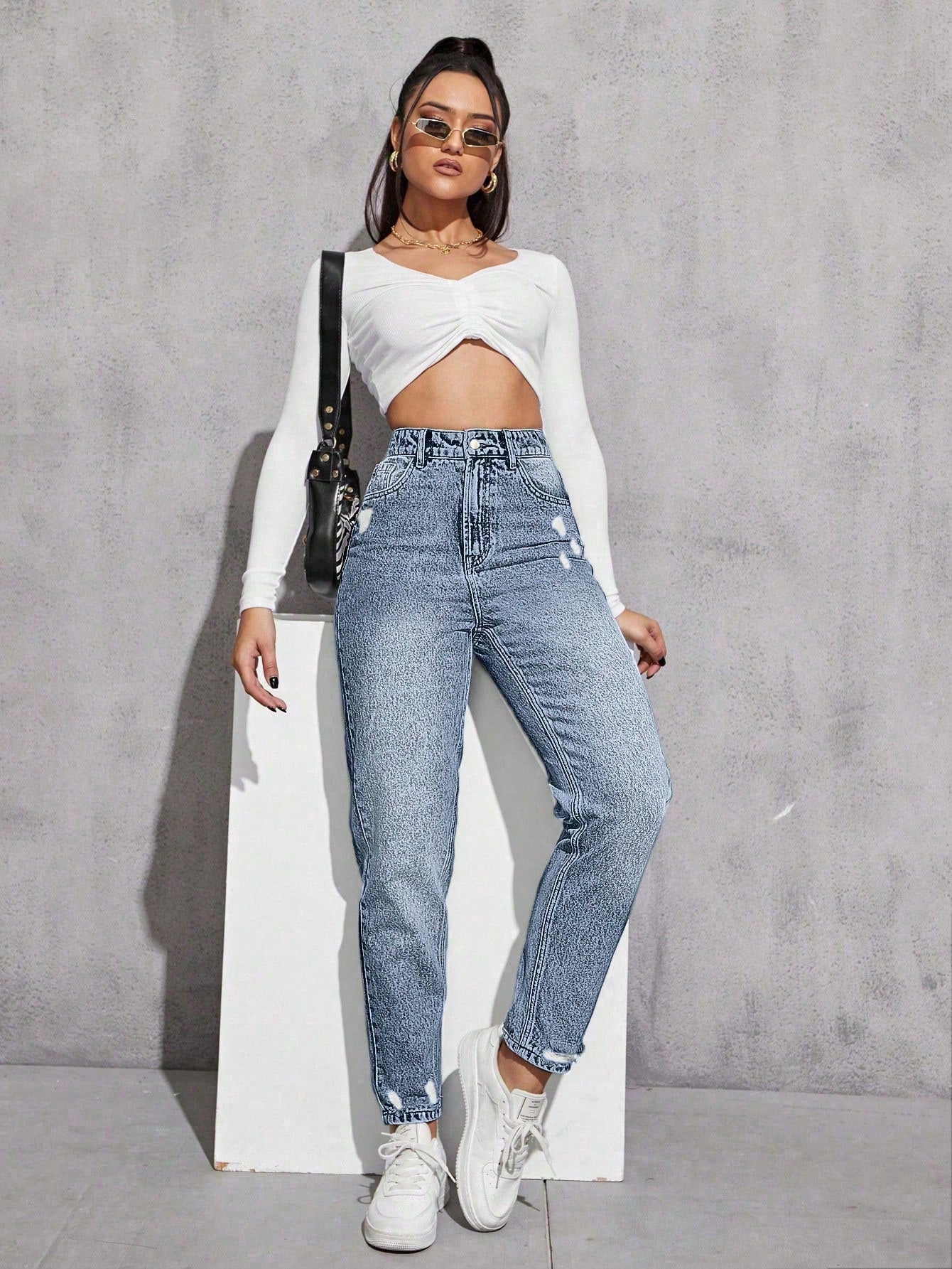 SHEIN EZwear Jeans décontractés polyvalents en denim avec jambes fuselées et poches pour femmes