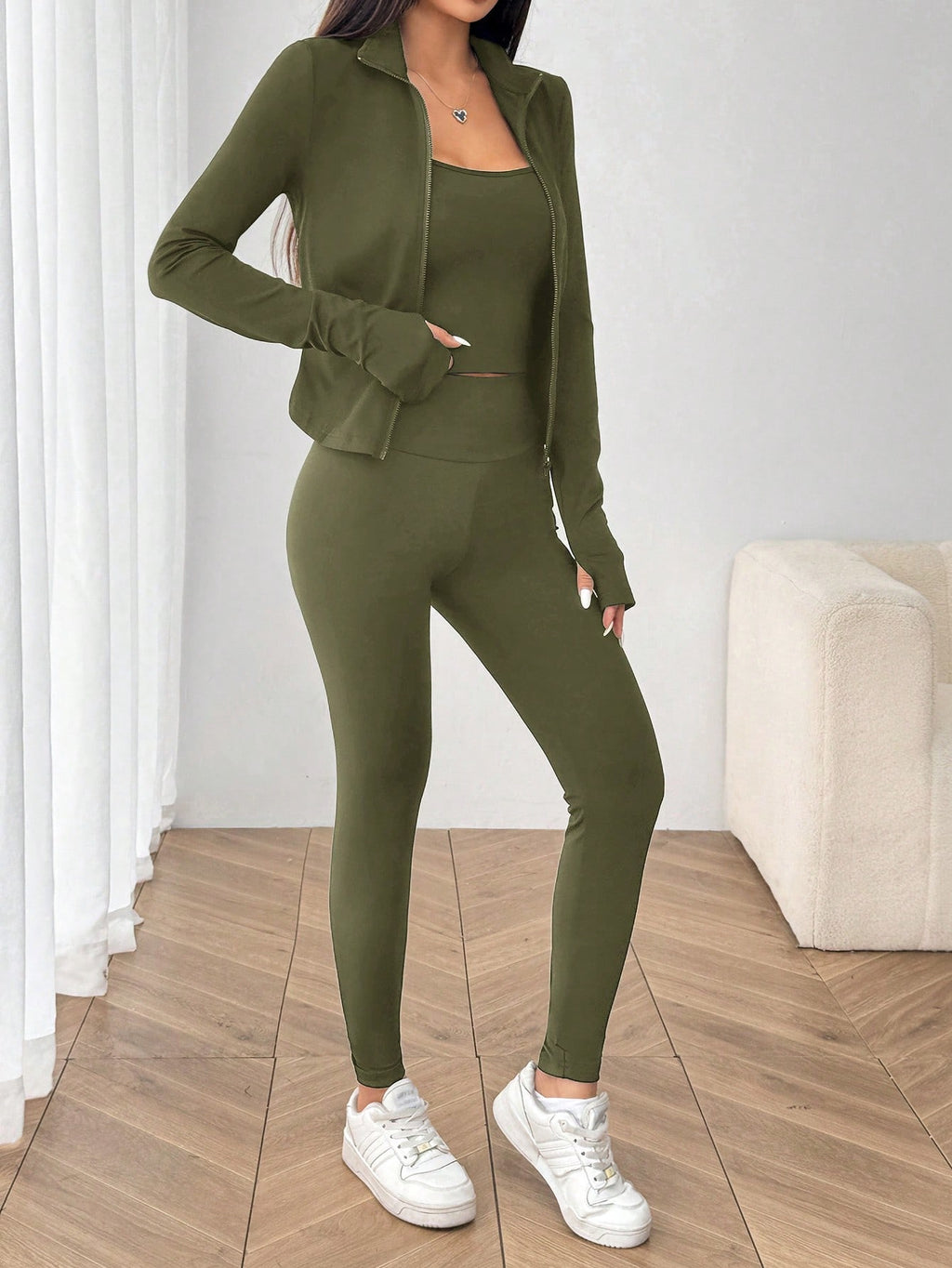 SHEIN EZwear Ensemble de 3 pièces de vêtements de sport pour femme comprenant un cardigan zippé en tricot noir, un débardeur et un pantalon