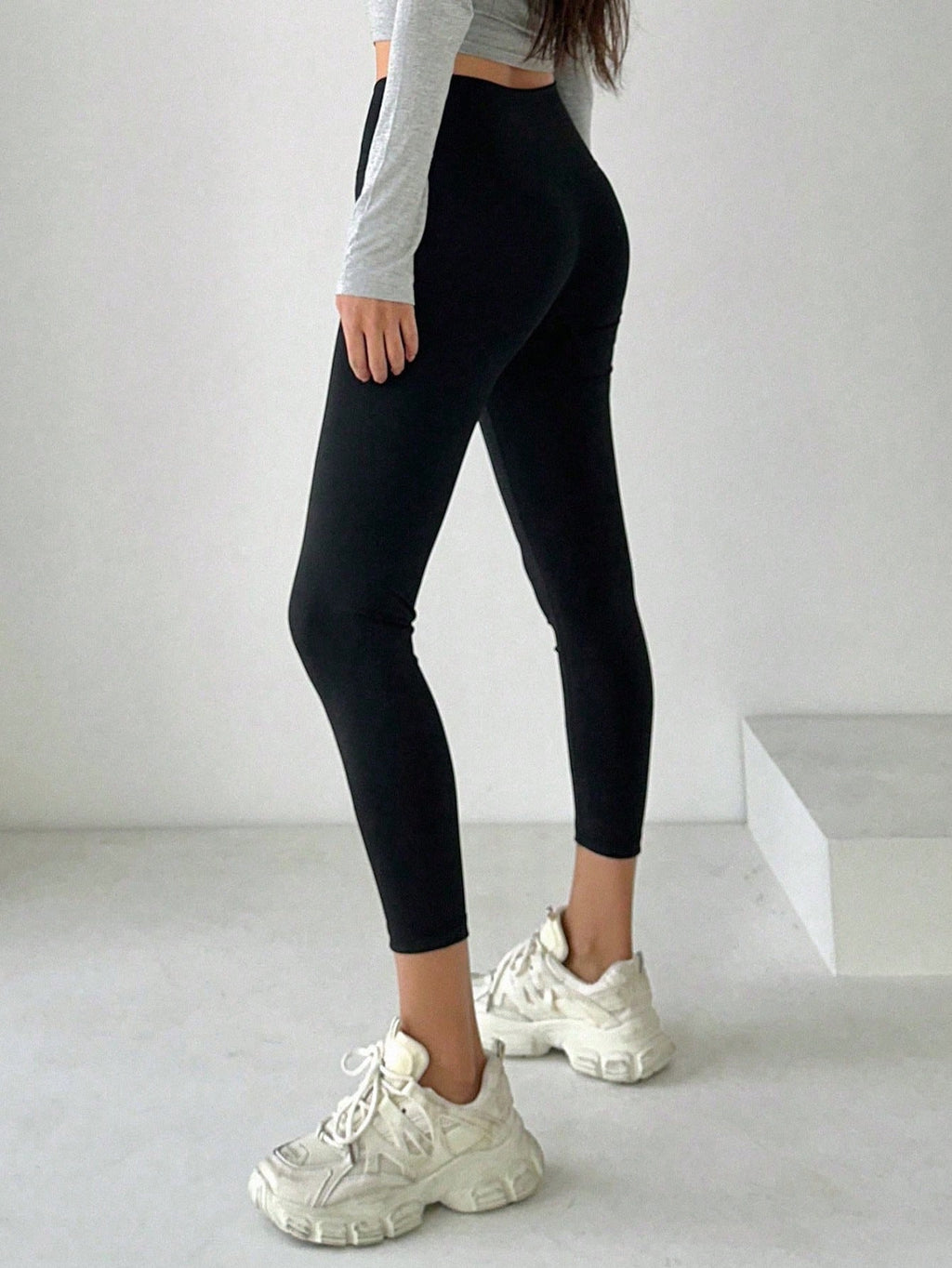 SHEIN EZwear Leggings décontracté moulants asymétriques taille étroite de couleur unie pour femmes