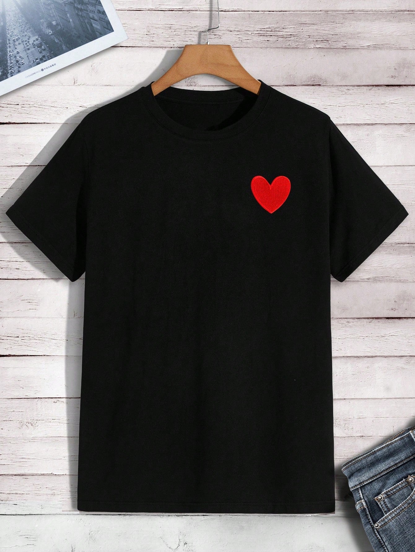 T-shirt Homme À Broderie Cœur
