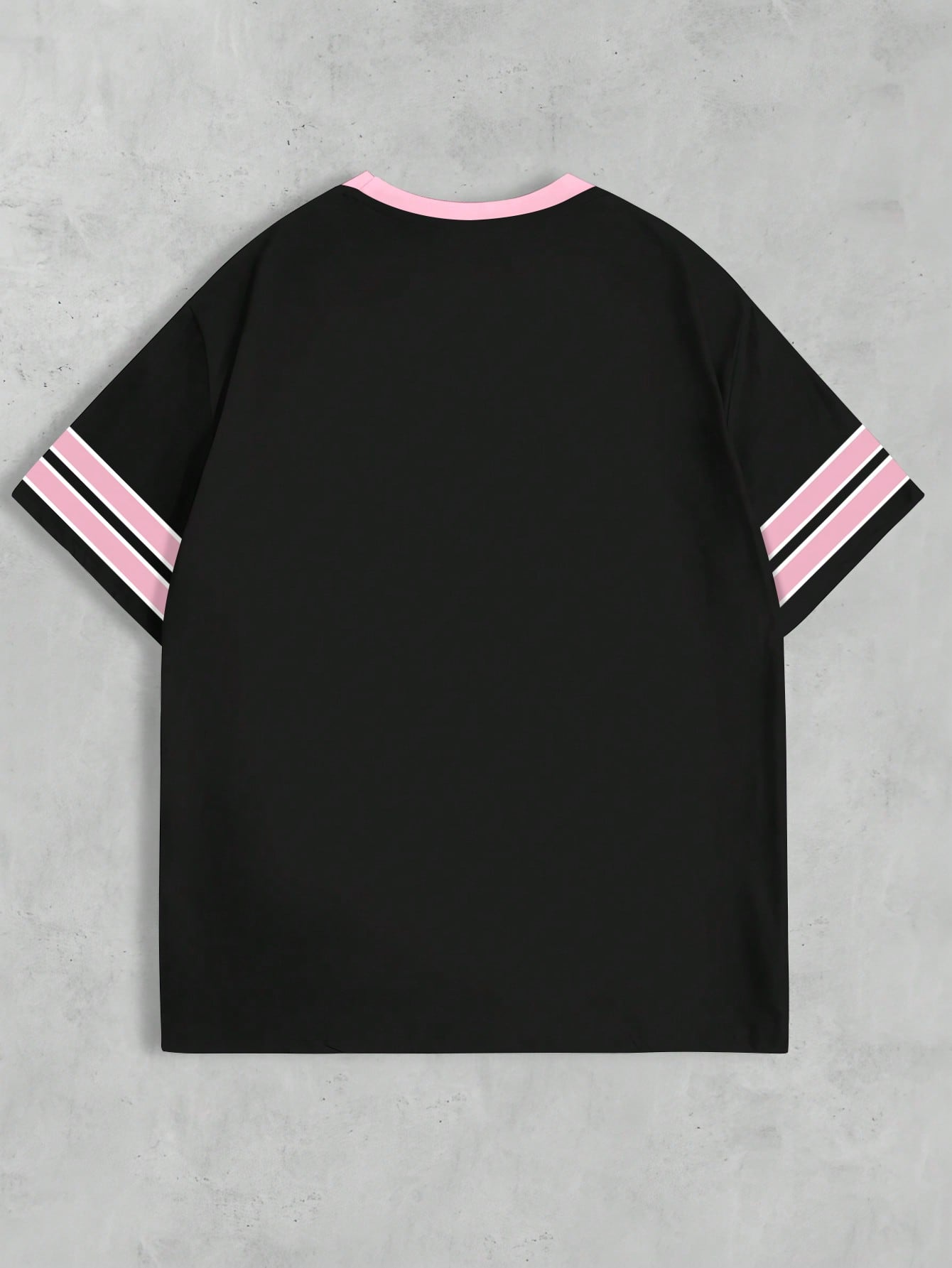 T-shirt stylé  pour femmes avec combinaison rétro de points et de lettres numériques