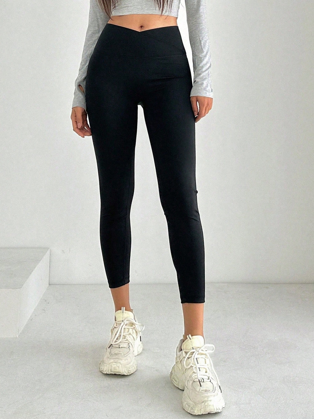 SHEIN EZwear Leggings décontracté moulants asymétriques taille étroite de couleur unie pour femmes