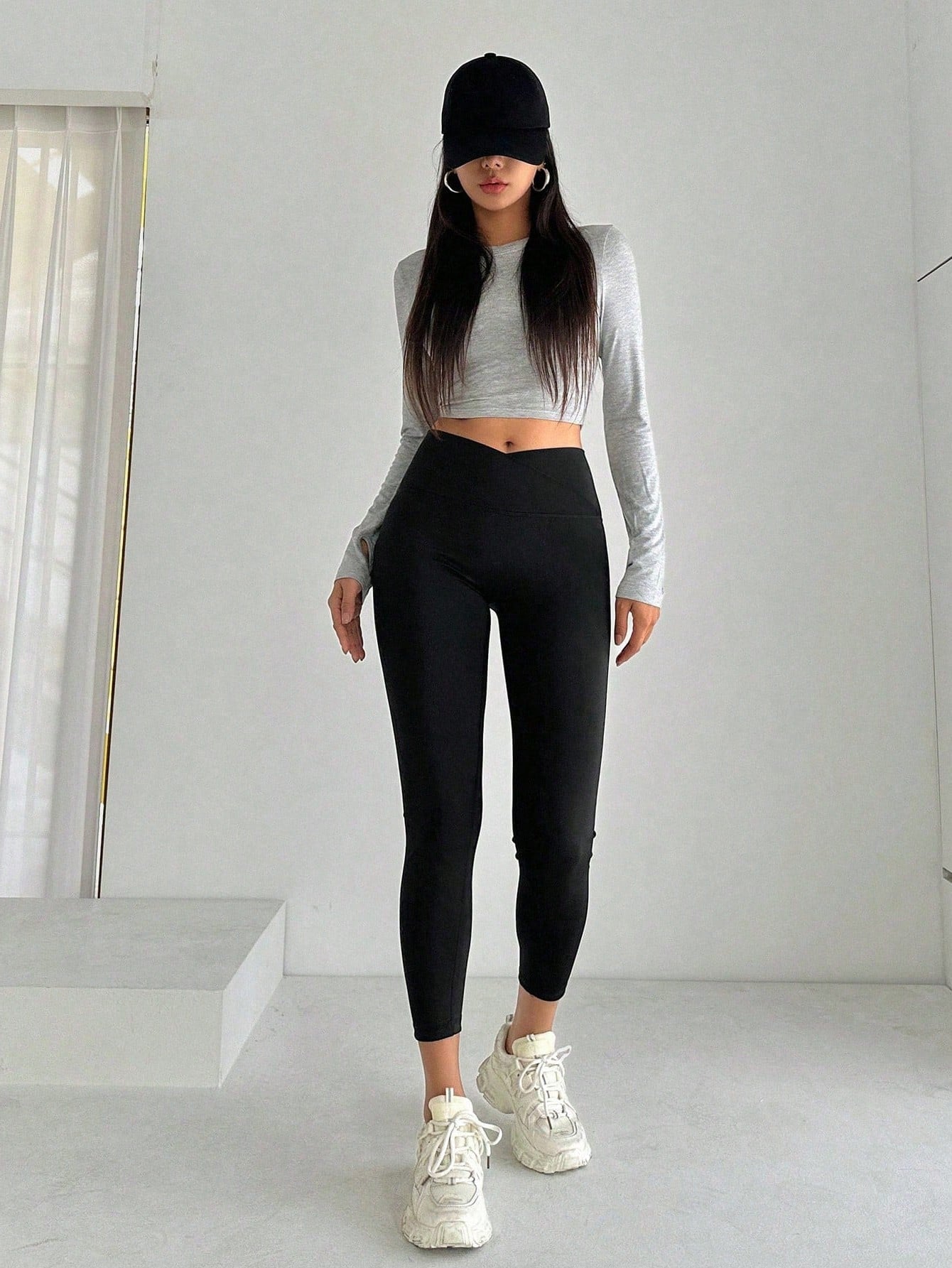 SHEIN EZwear Leggings décontracté moulants asymétriques taille étroite de couleur unie pour femmes