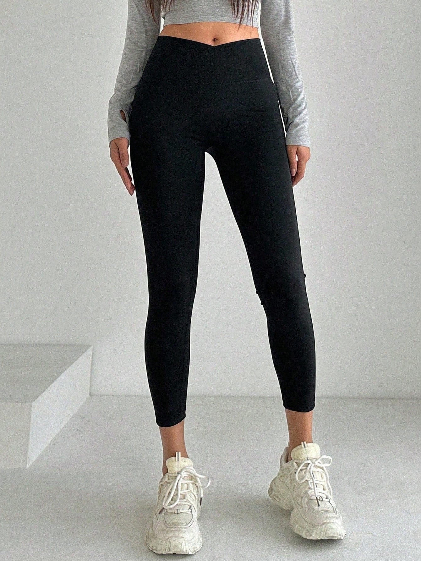 SHEIN EZwear Leggings décontracté moulants asymétriques taille étroite de couleur unie pour femmes