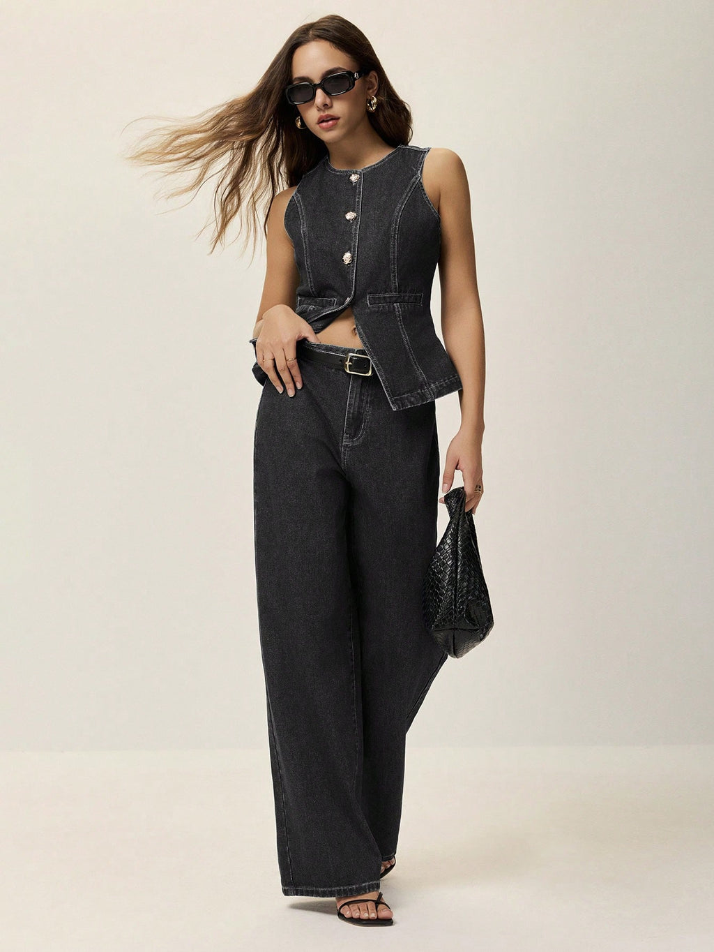Poéselle Ensemble 2 pièces pour femmes : débardeur avec fente à la taille et boutons en métal, et jeans longs. Ensemble en denim élégant, jeans à jambe large et ample, jeans taille haute pour femmes, FW25