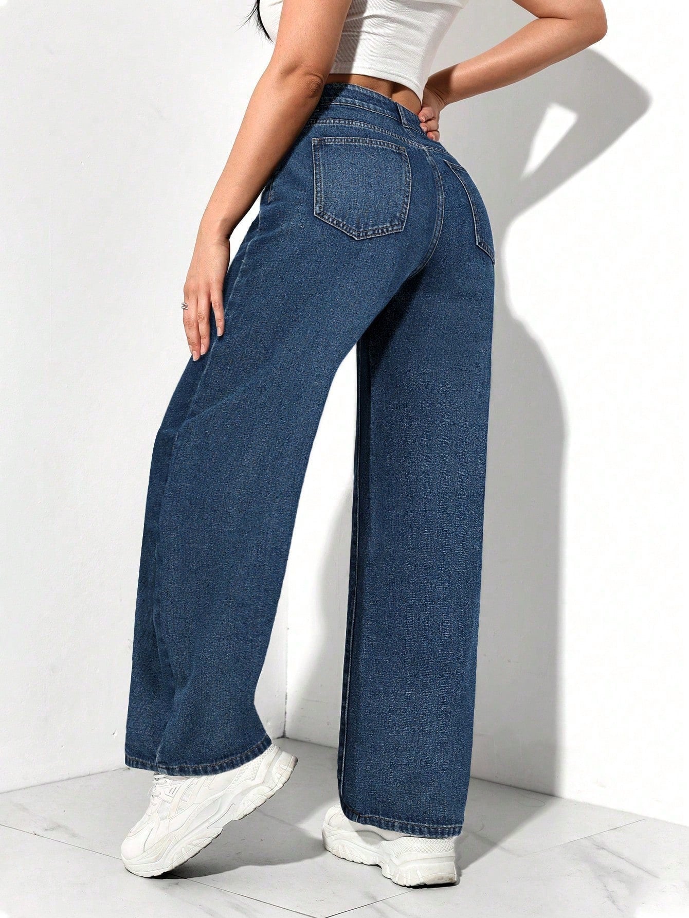 SHEIN PETITE Jeans décontractés, lavés, coupe droite relâchée