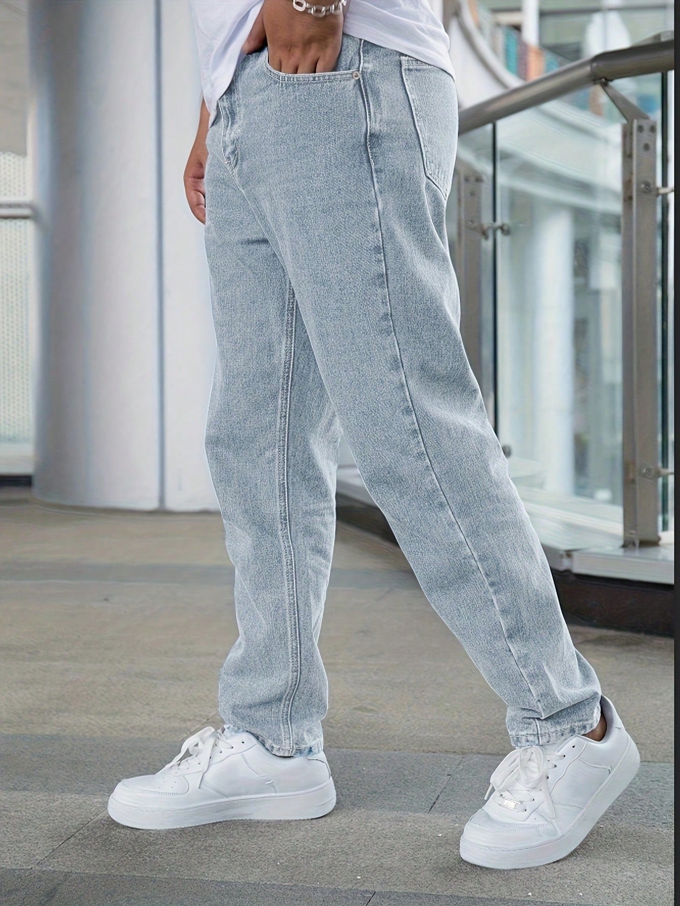 Jeans décontractés mode homme, style minimaliste Coupe globale/tout