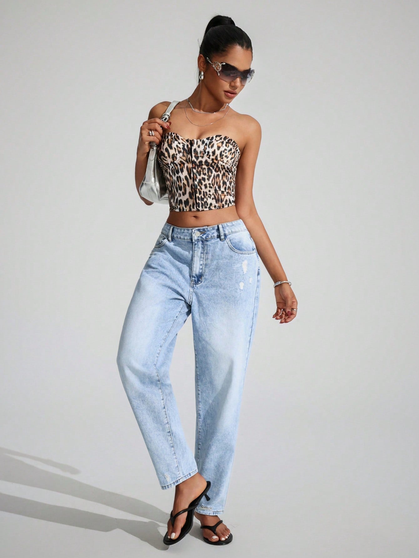 SHEIN EZwear Jeans décontractés polyvalents en denim avec jambes fuselées et poches pour femmes