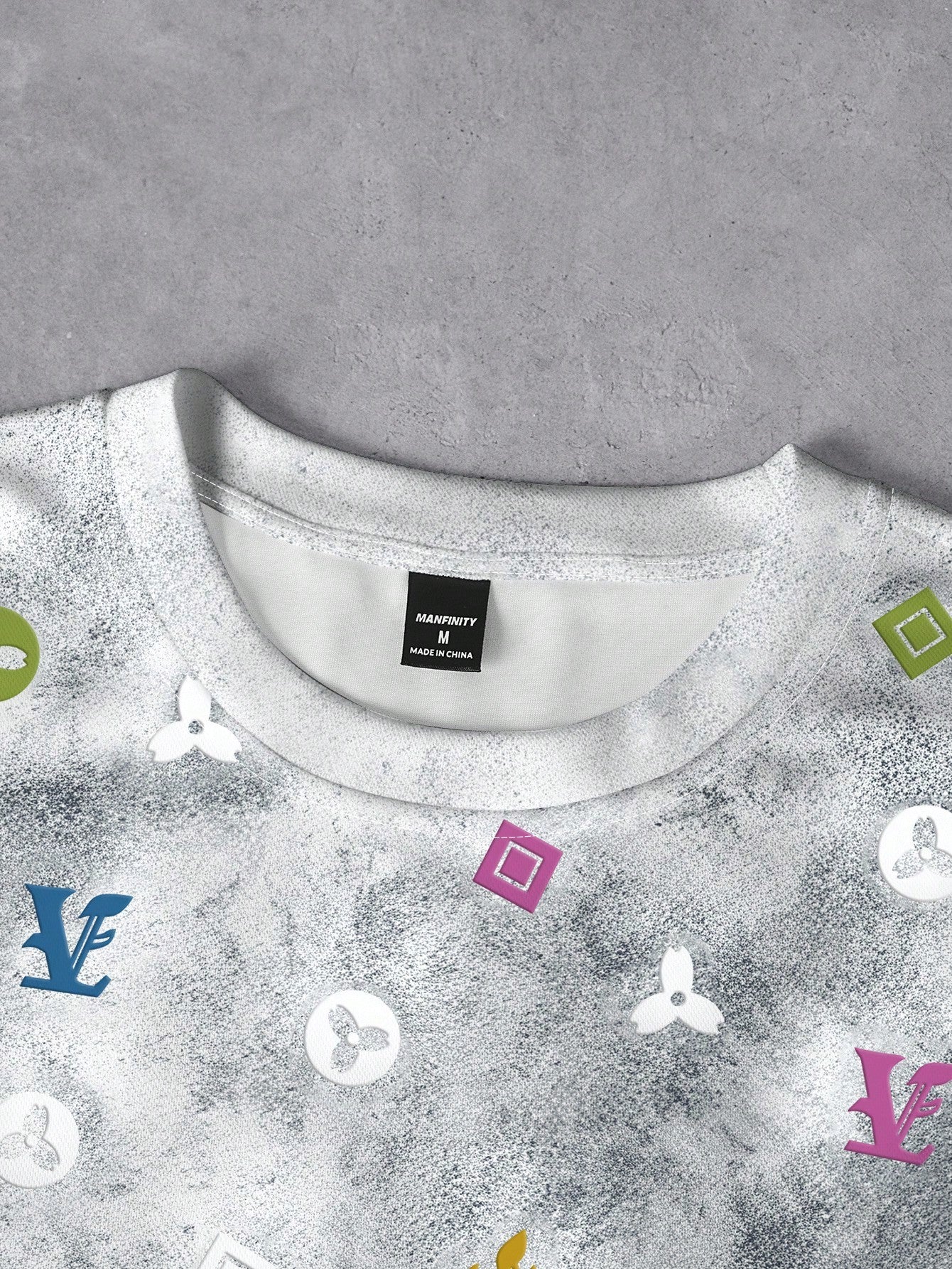 T-shirt décontracté pour hommes avec impression de lettres usées