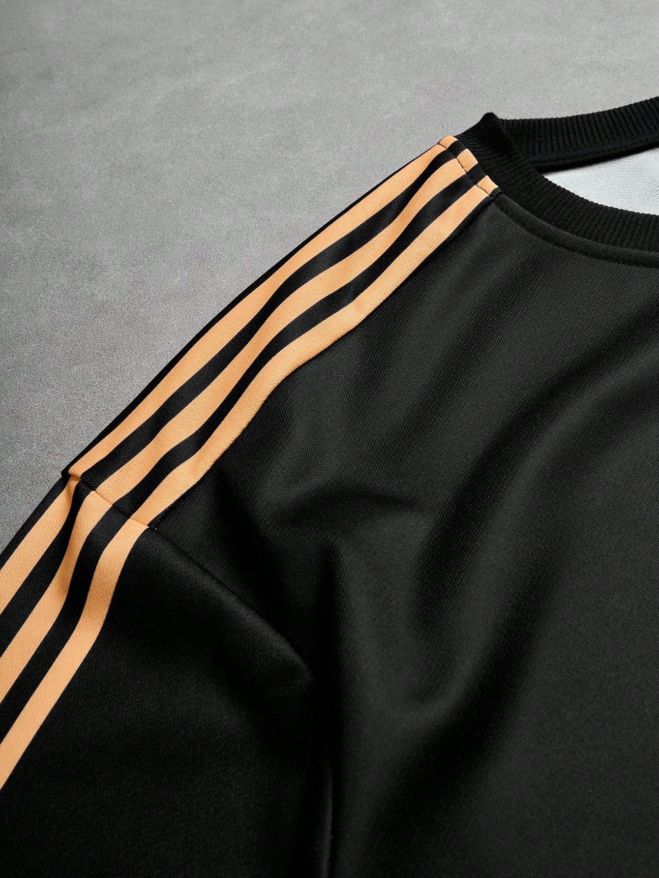 T-shirt casual en jersey à manches courtes pour homme avec imprimé de lettres