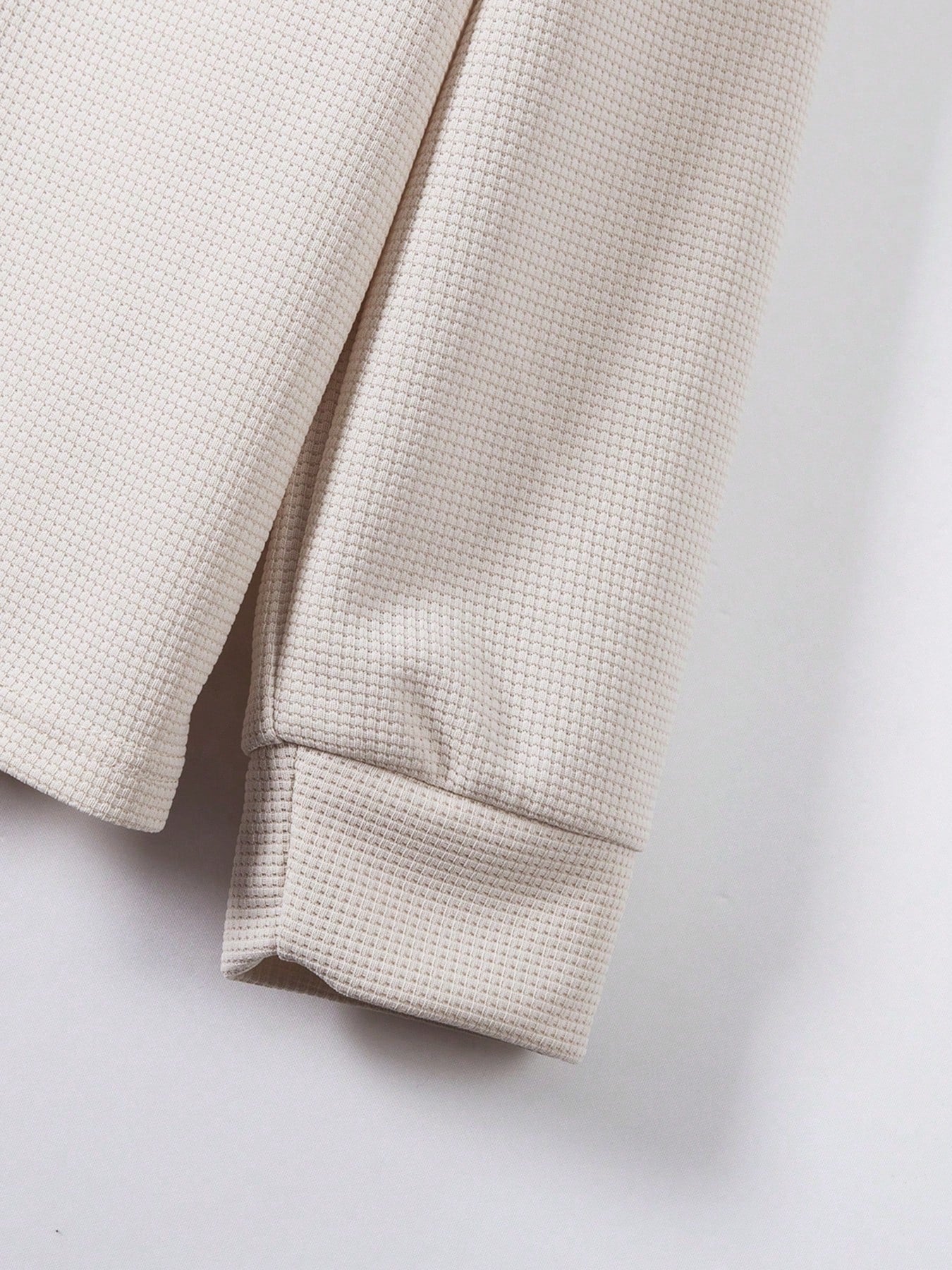 2 pièces/Ensemble Chemise polo classique à col et poche de couleur unie + Pantalon long à cordon de serrage pour hommes. Tenue décontractée et légère pour la rue et les vacances. Cadeau pour le petit ami