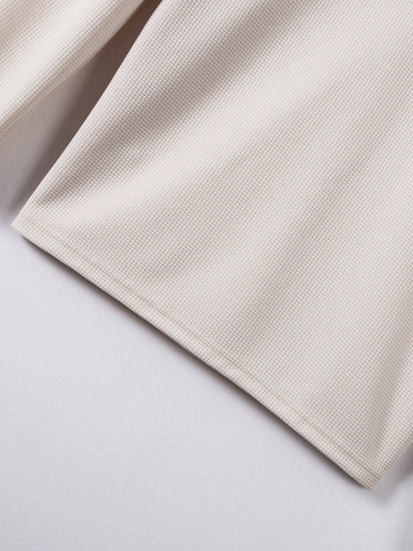 2 pièces/Ensemble Chemise polo classique à col et poche de couleur unie + Pantalon long à cordon de serrage pour hommes. Tenue décontractée et légère pour la rue et les vacances. Cadeau pour le petit ami