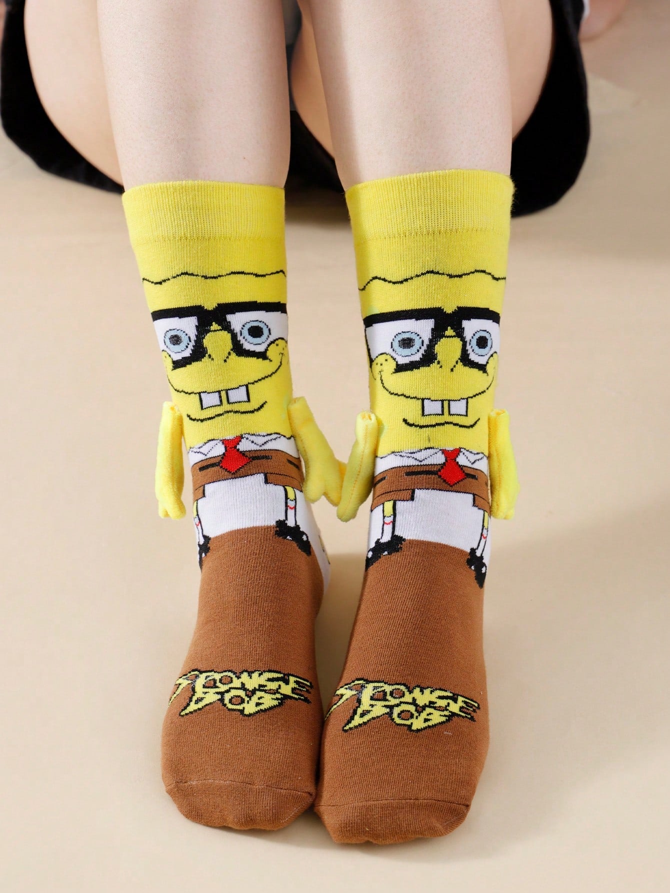 SPONGEBOB 1/2 paire de nouvelles chaussettes de couple magnétiques uniques et mignonnes de style japonais/coréen avec motif Spongebob pour amoureux et meilleurs amis, printemps/automne