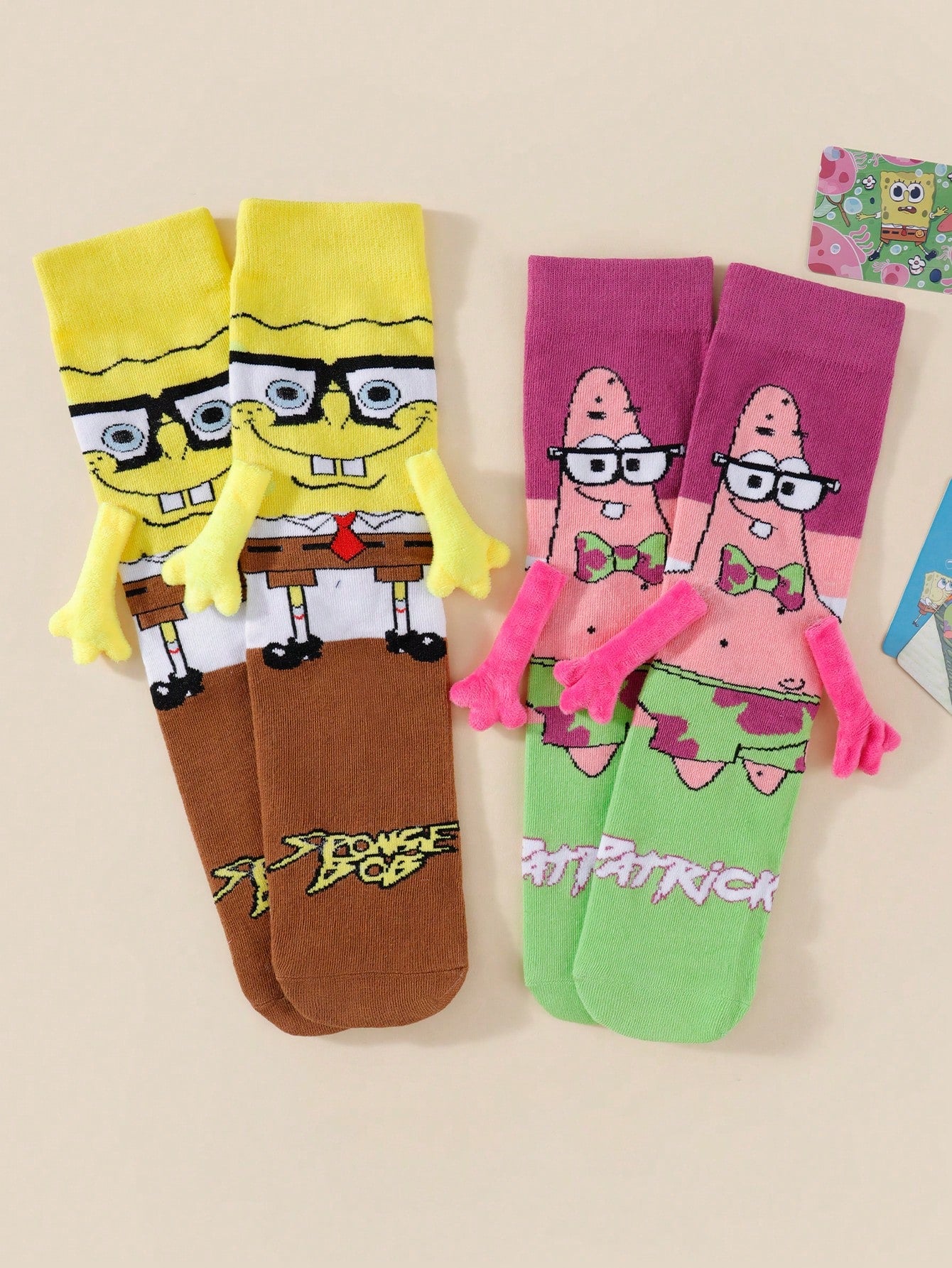 SPONGEBOB 1/2 paire de nouvelles chaussettes de couple magnétiques uniques et mignonnes de style japonais/coréen avec motif Spongebob pour amoureux et meilleurs amis, printemps/automne