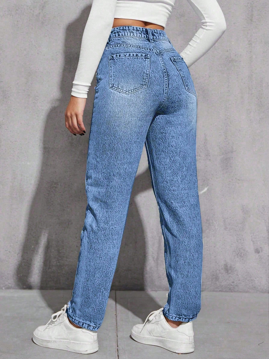 SHEIN EZwear Jeans décontractés polyvalents en denim avec jambes fuselées et poches pour femmes