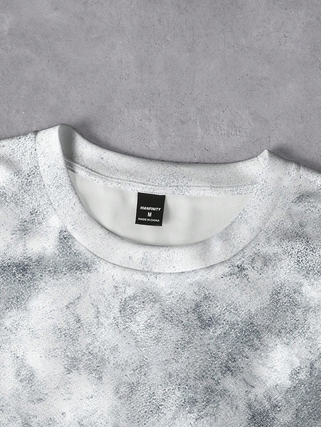 T-shirt décontracté pour hommes avec impression de lettres usées