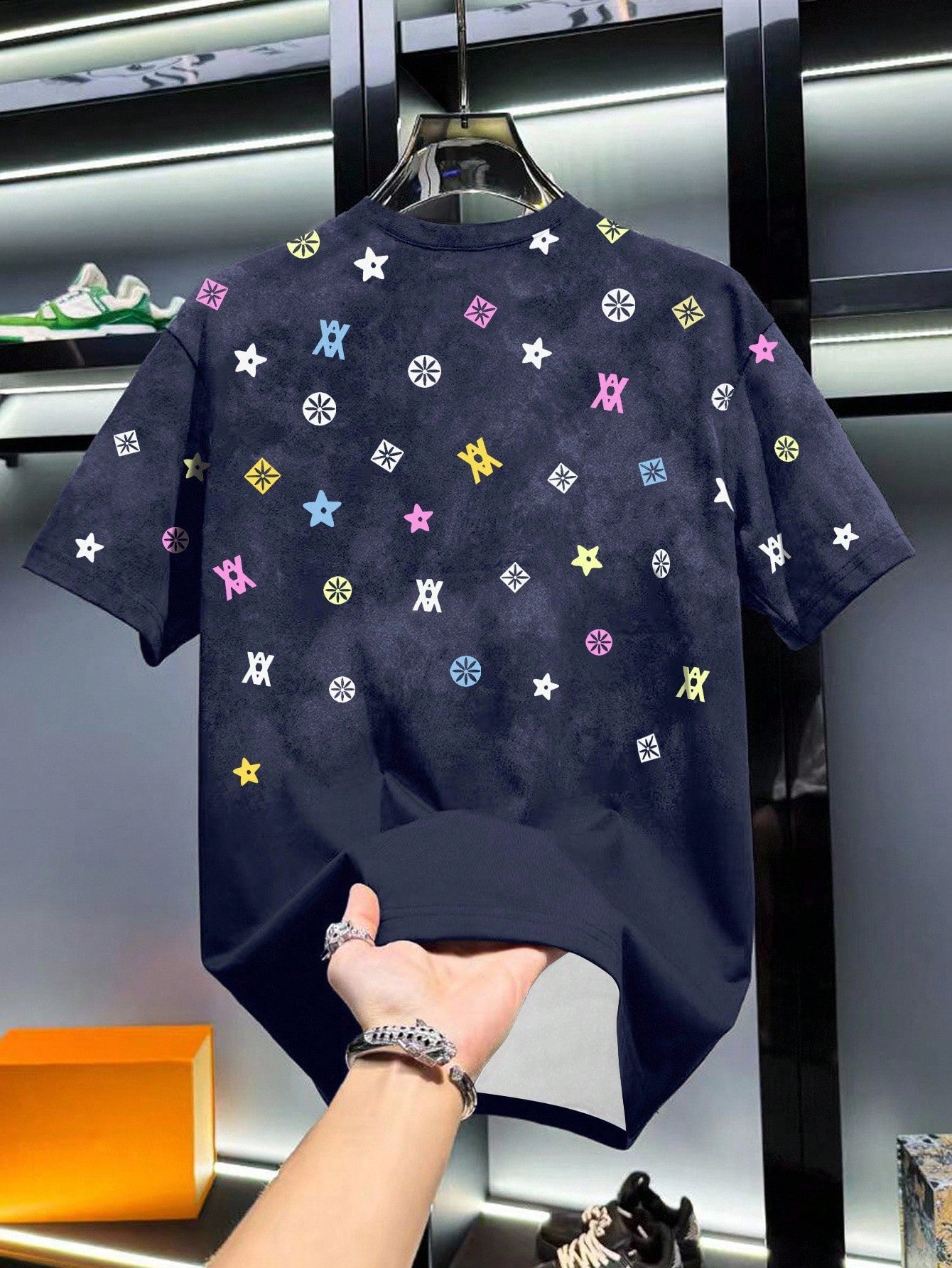 T-shirt décontracté pour hommes avec impression de lettres usées