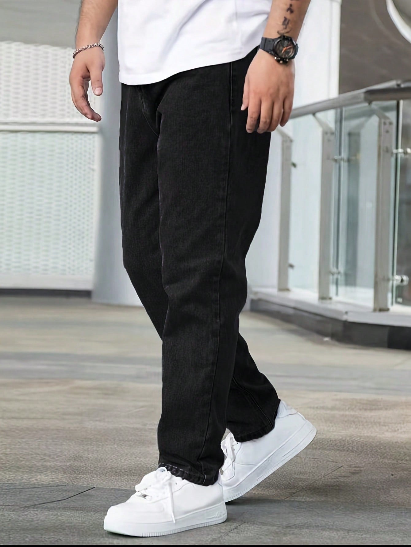 Jeans décontractés mode homme, style minimaliste Coupe globale/tout
